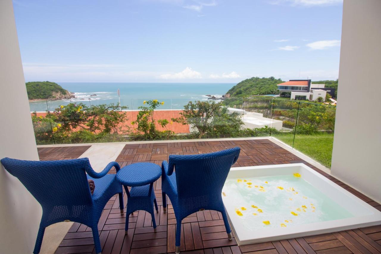 Junior Suite Hot Tub