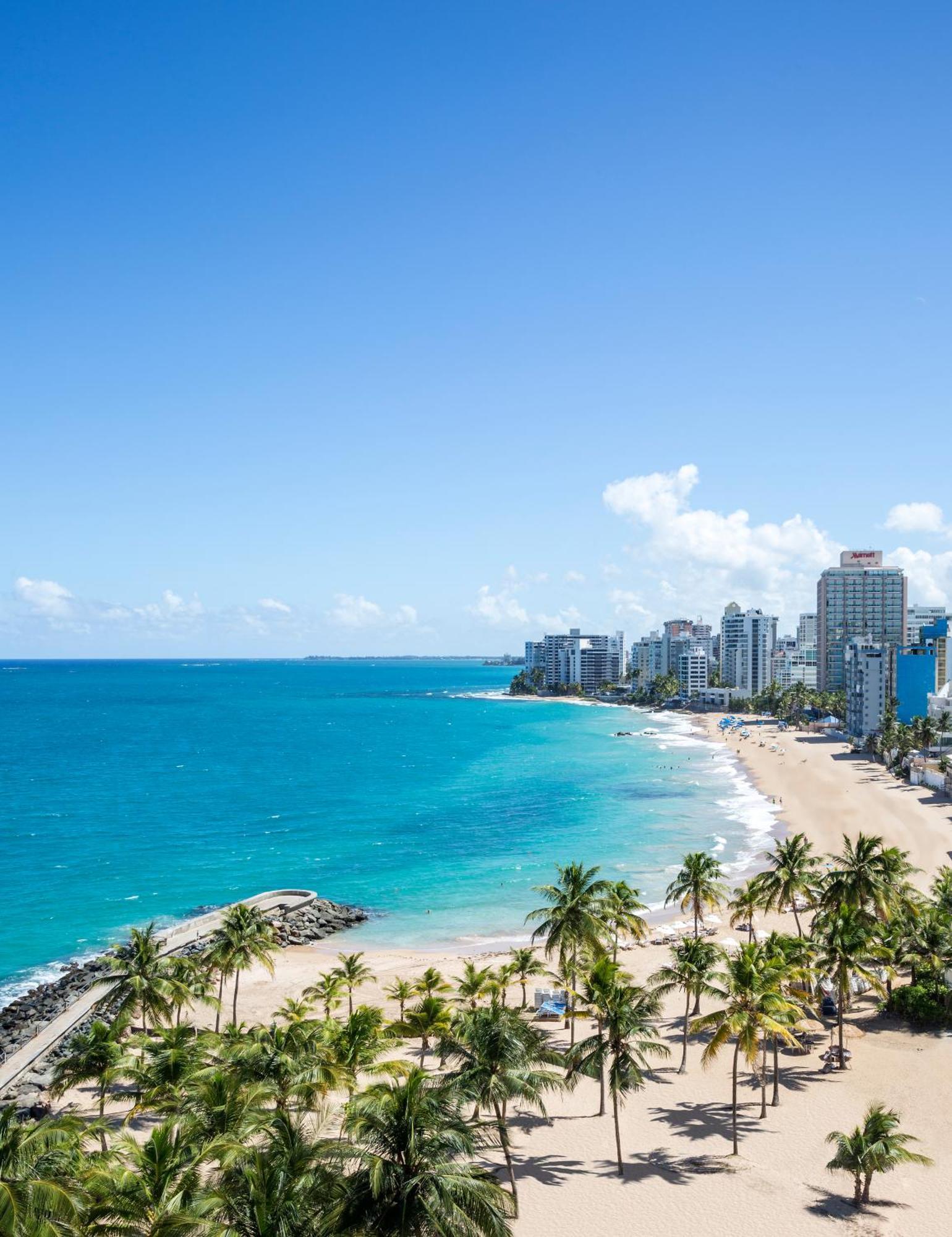 Deluxe Ocean Front King Suite