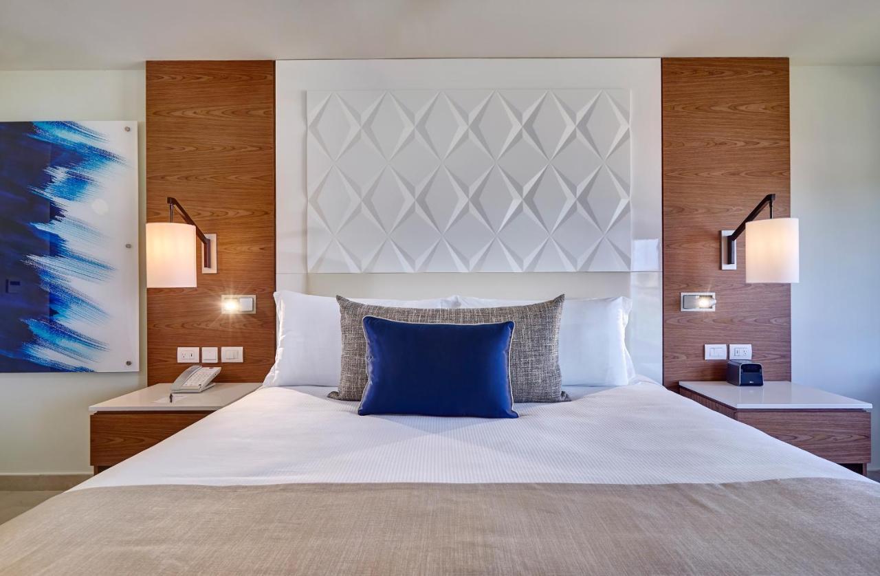 Luxury Room,1021132996:JPEG