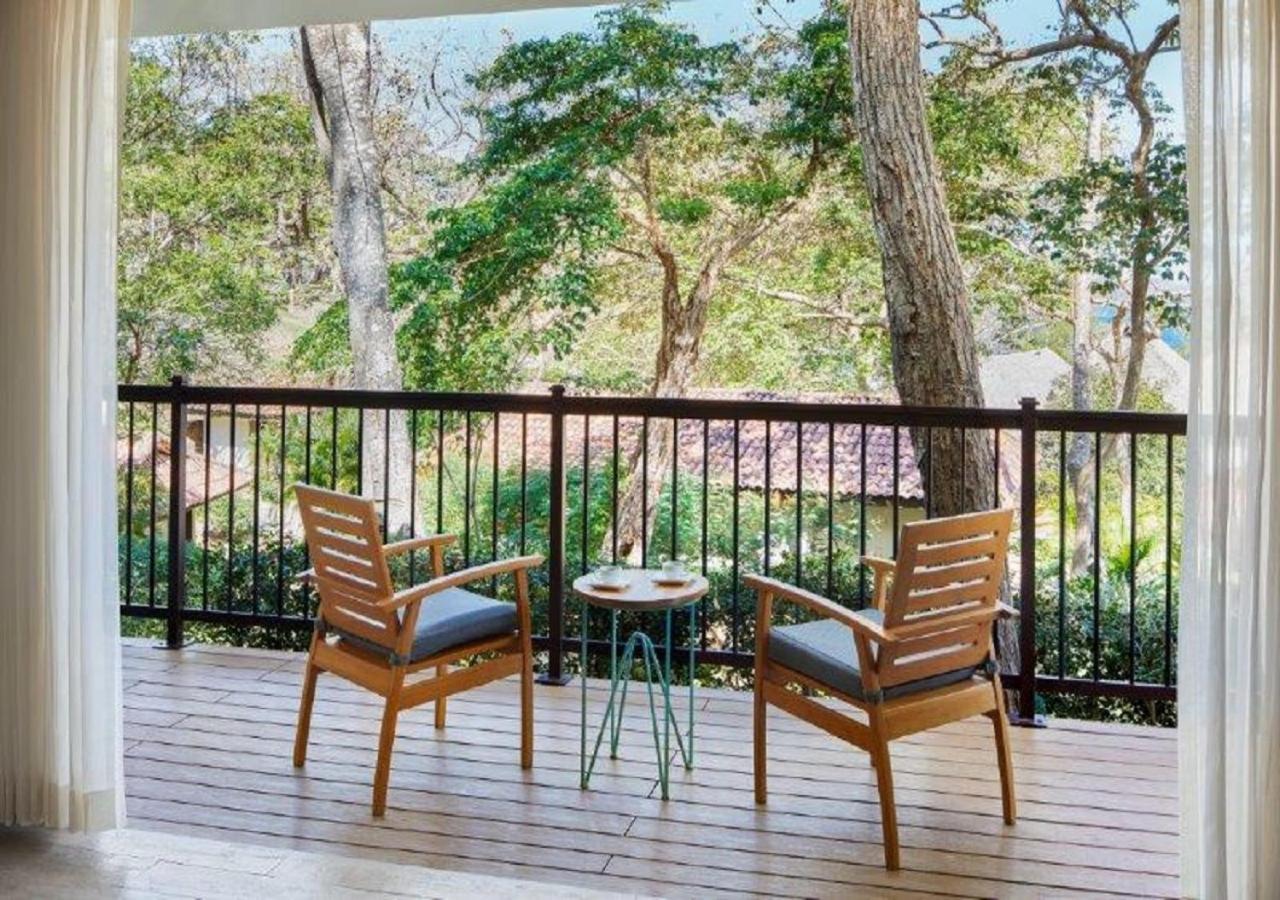 Bungalow Suite Double Tropical View