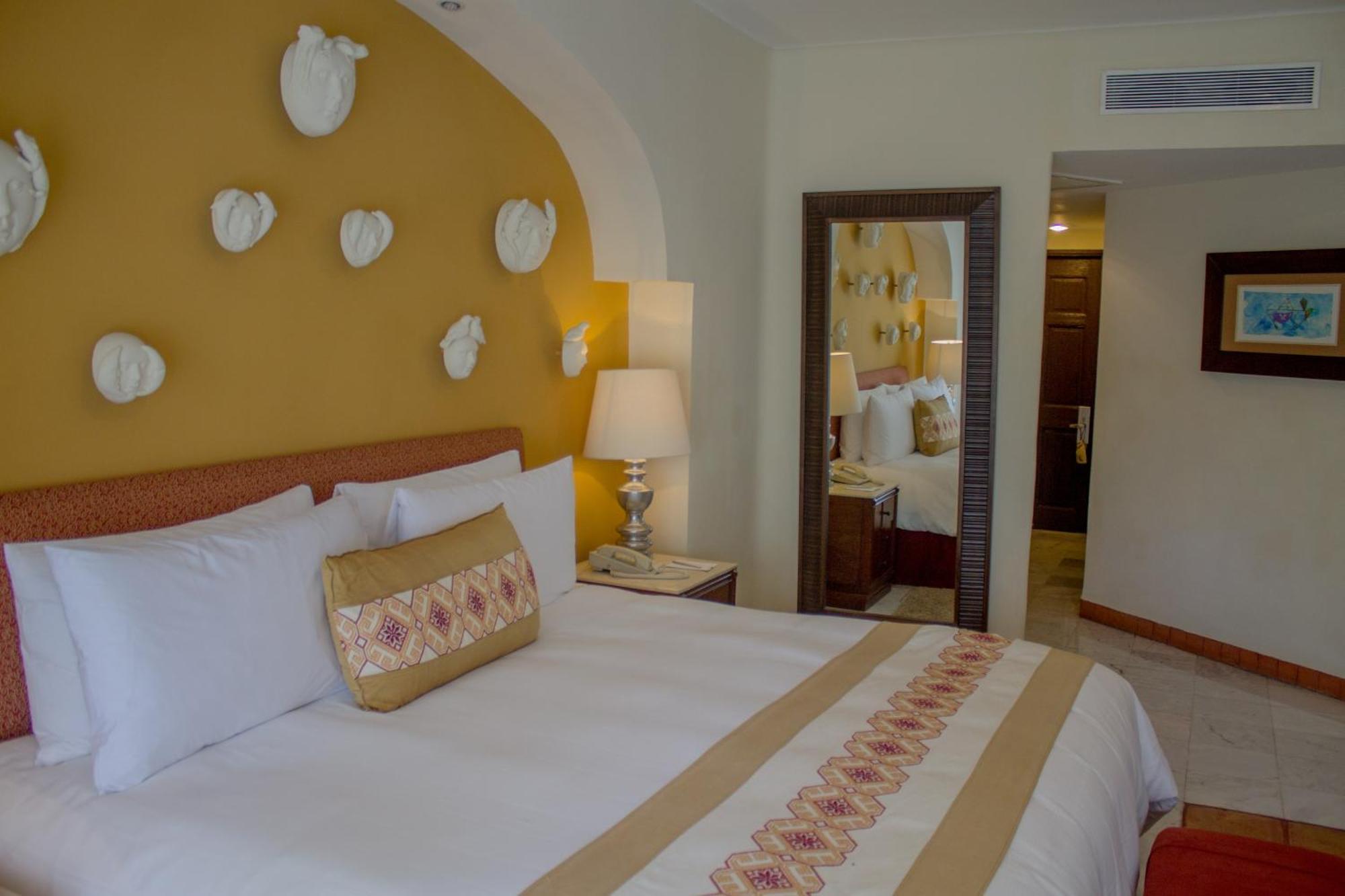 Master Suite Plus,1273642555:JPEG