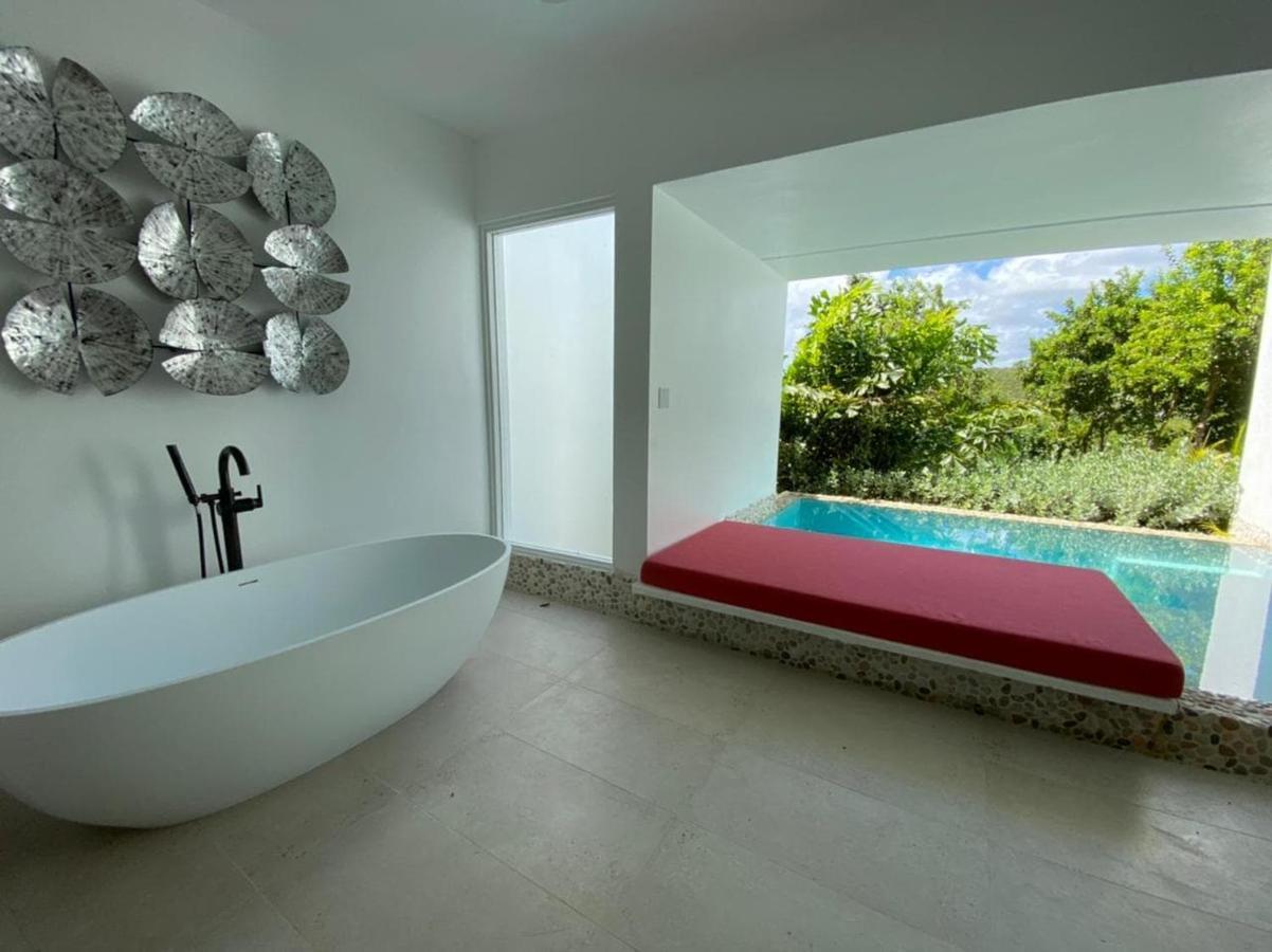 Garden View Pool Suite