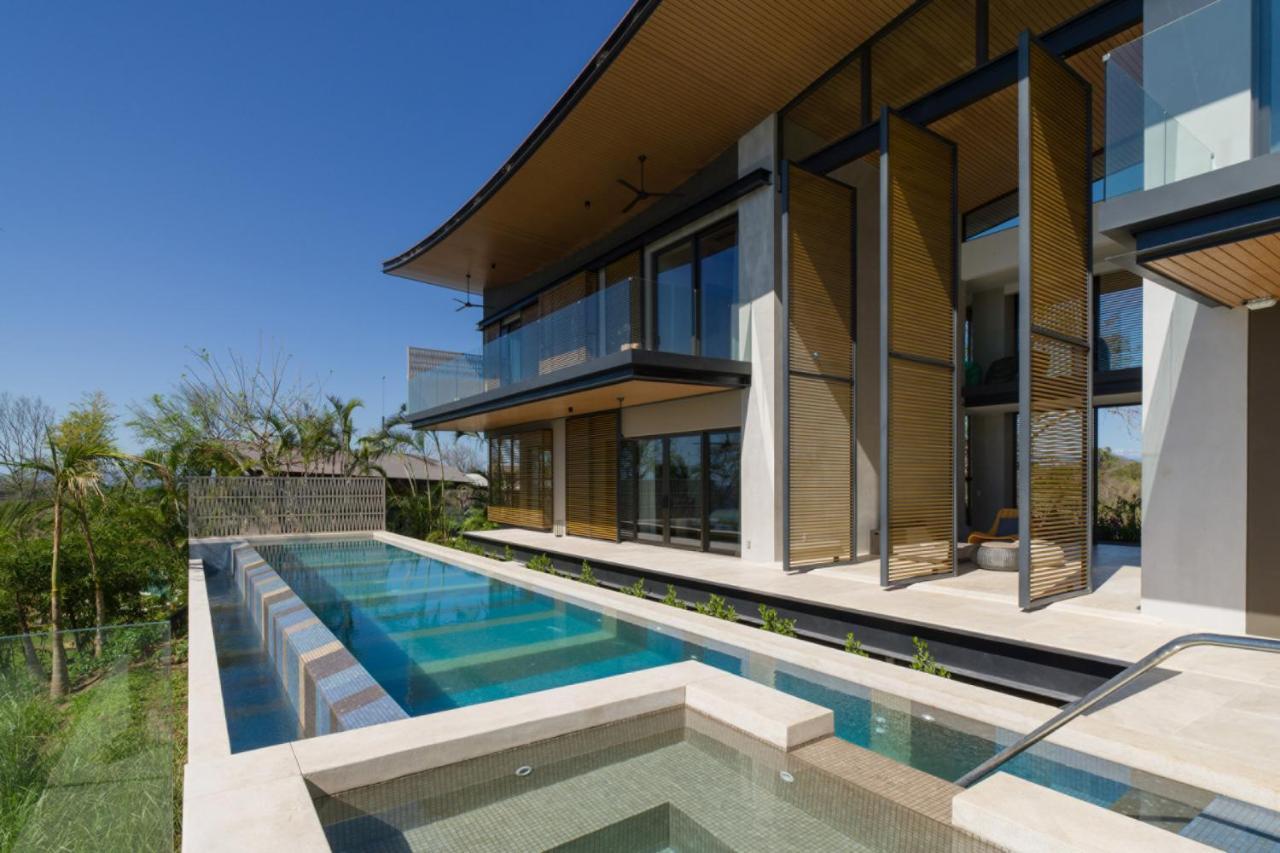 Four-Bedroom Estate At Prieta Bay