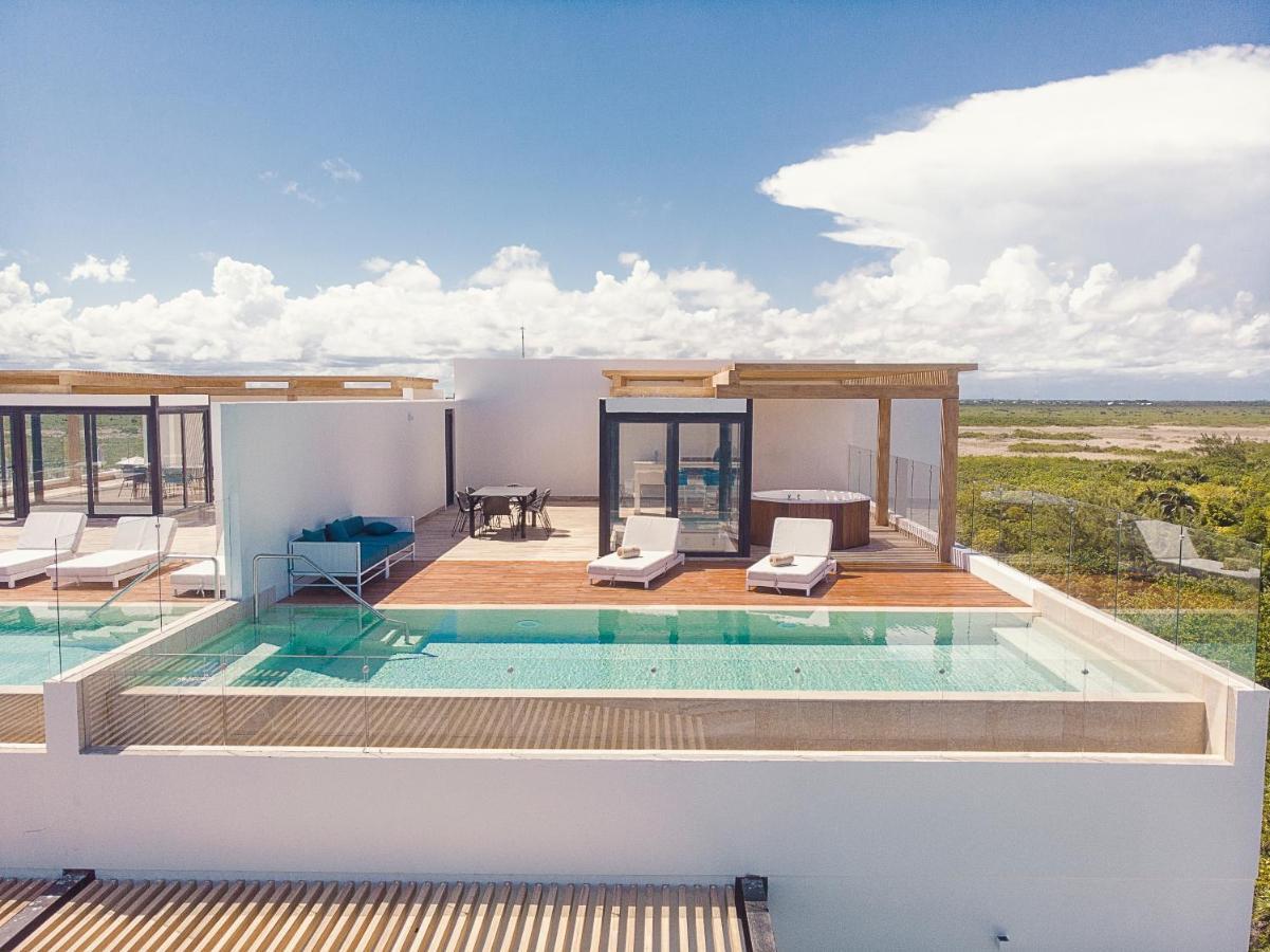 EPIC Three Bedroom Oceanfront Presidential Residence