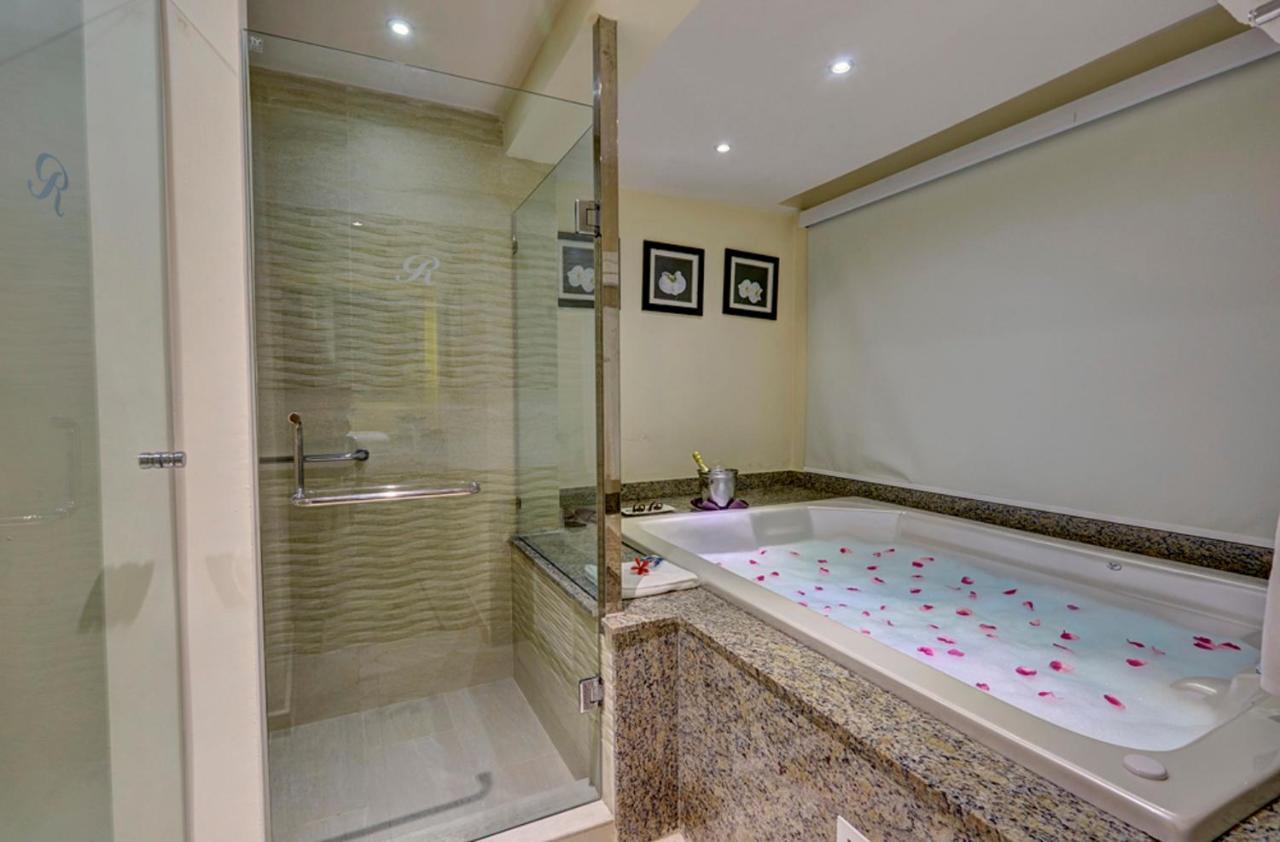 Honeymoon Jacuzzi Suite Diamond Club,1129938966:JPEG