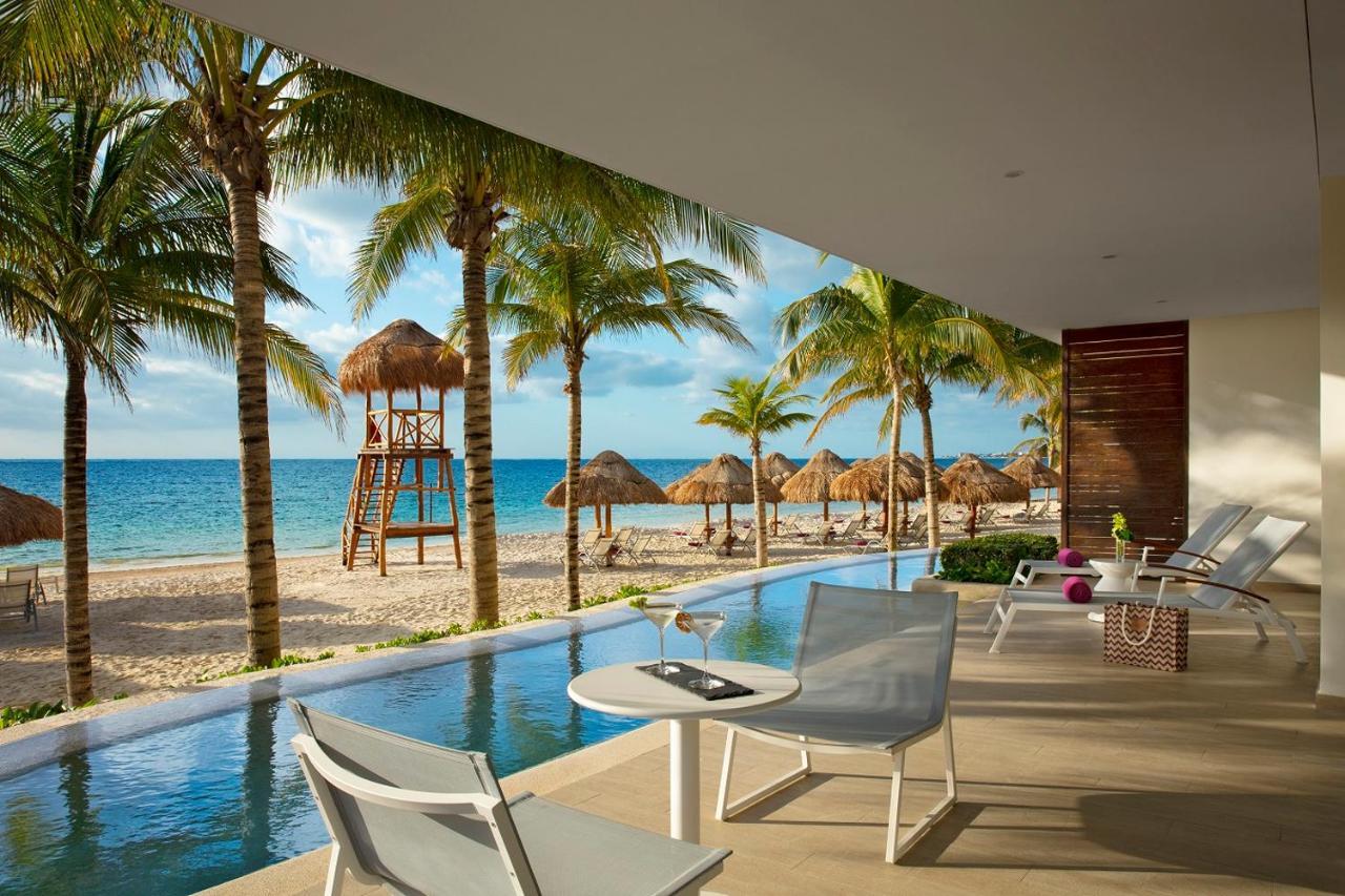 Preferred Club Master Suite Swimout Ocean Front King