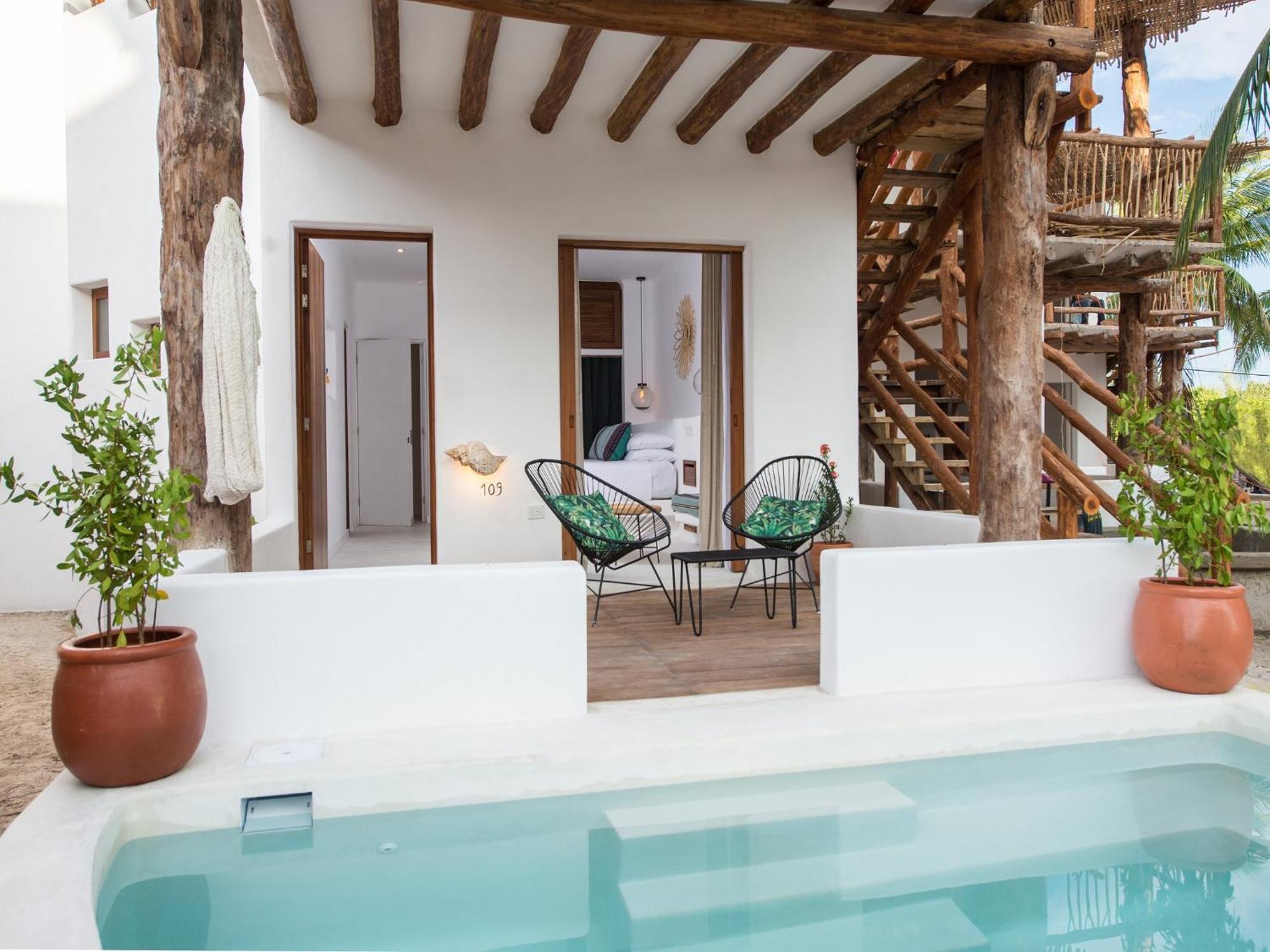 Junior Suite Private Pool