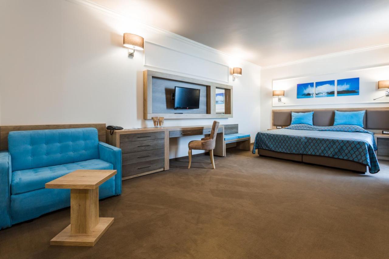 Superior Twin Room Balcony Sea View