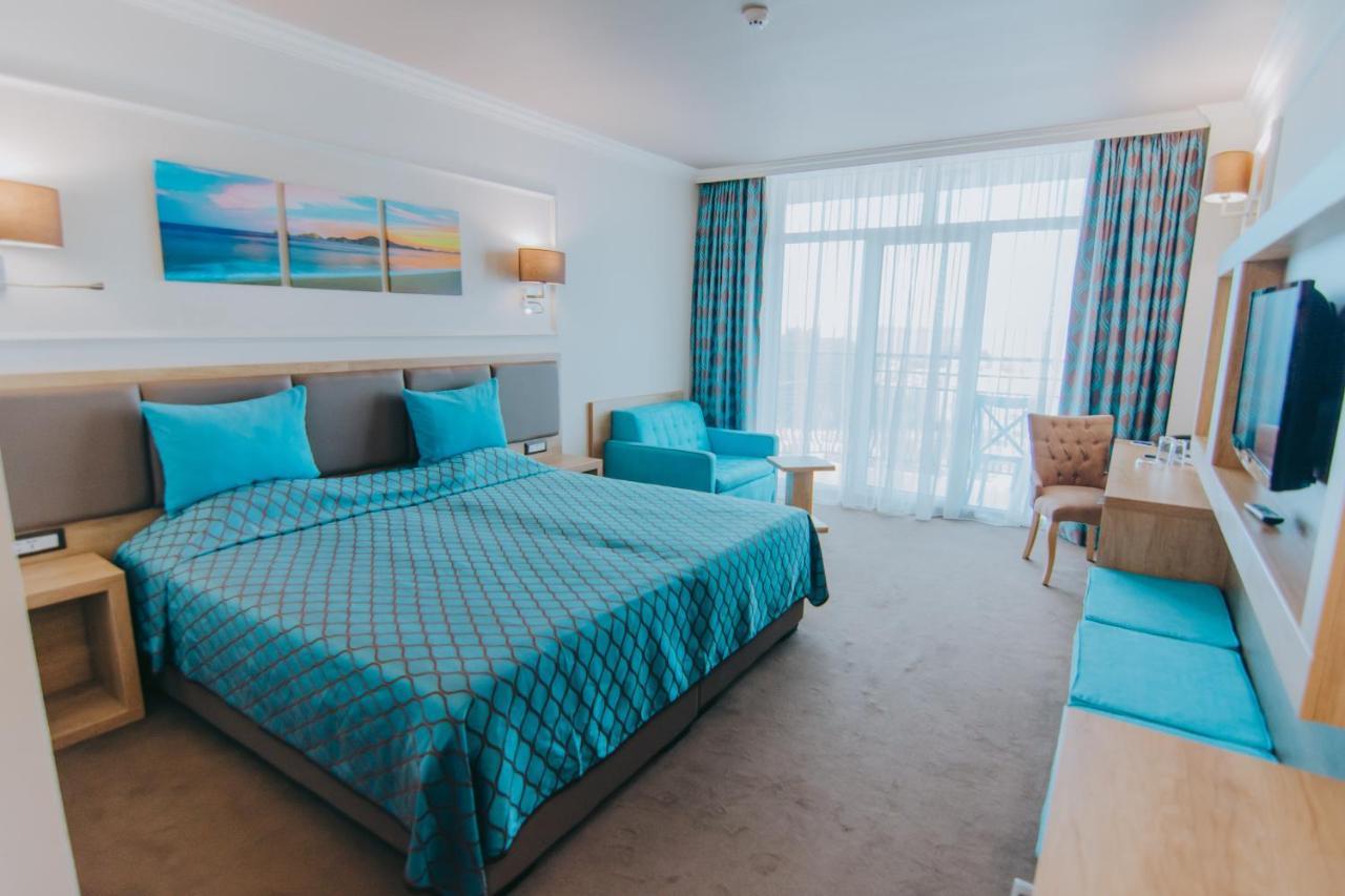 Double or Twin Room Street View