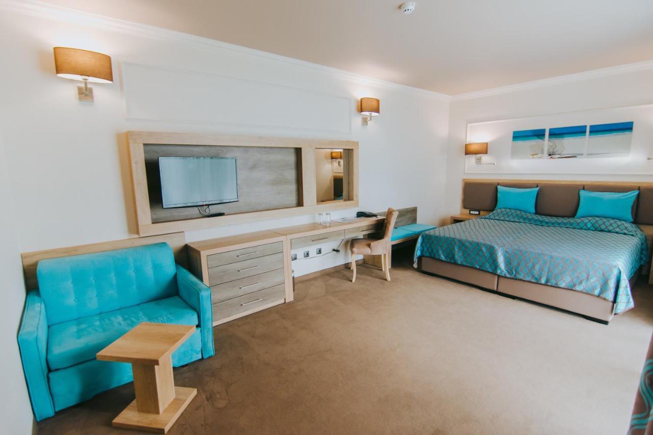 Superior Twin Room Balcony Sea View
