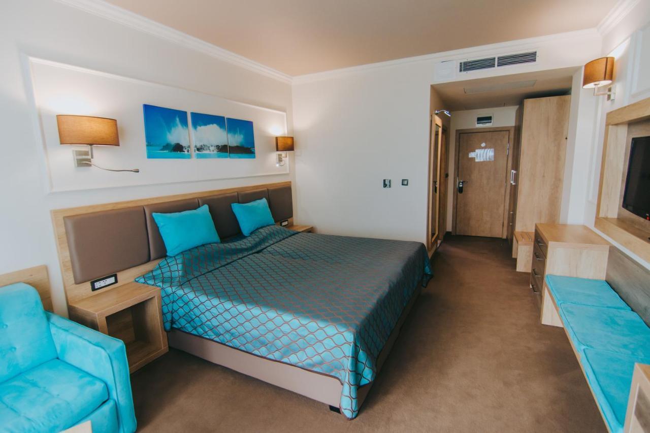 Double or Twin Room Street View