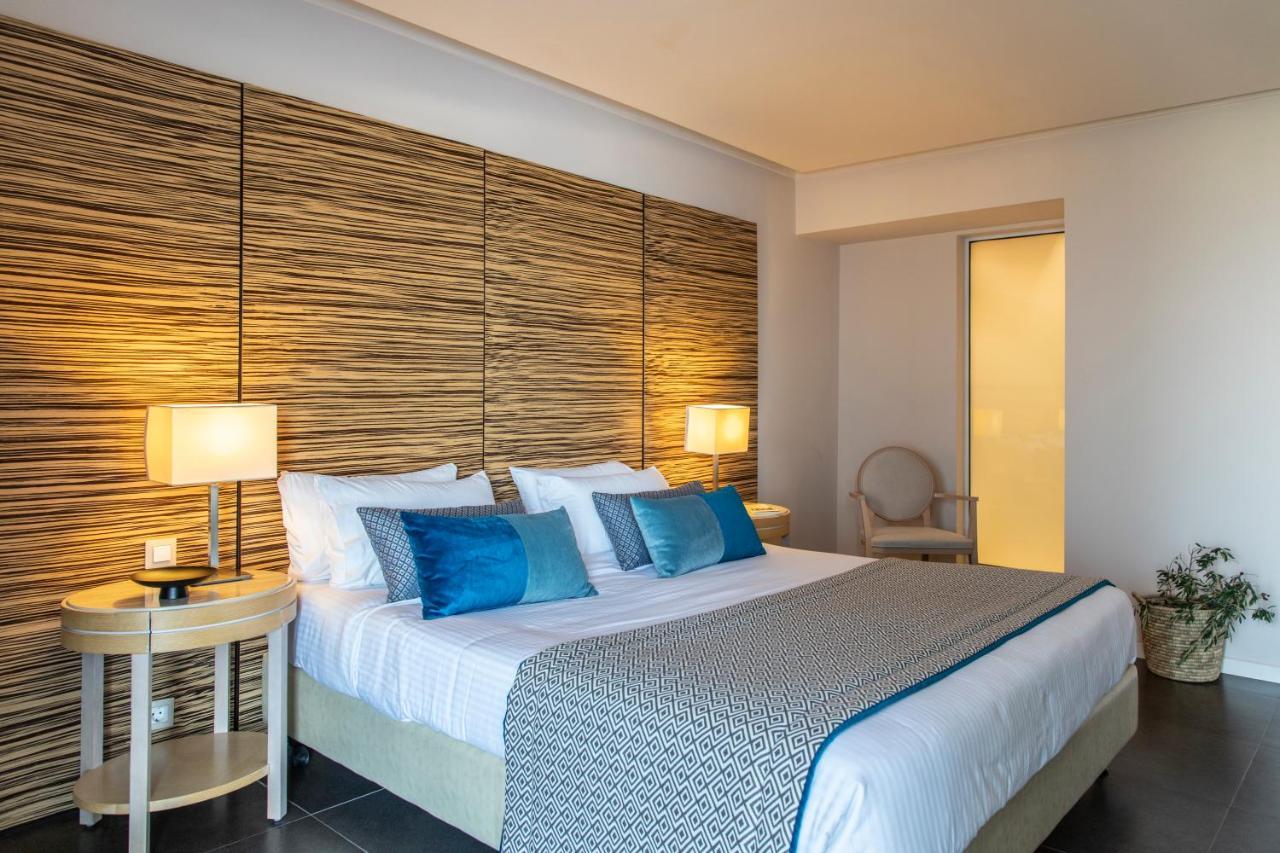 Executive Suite,1174057731:JPEG