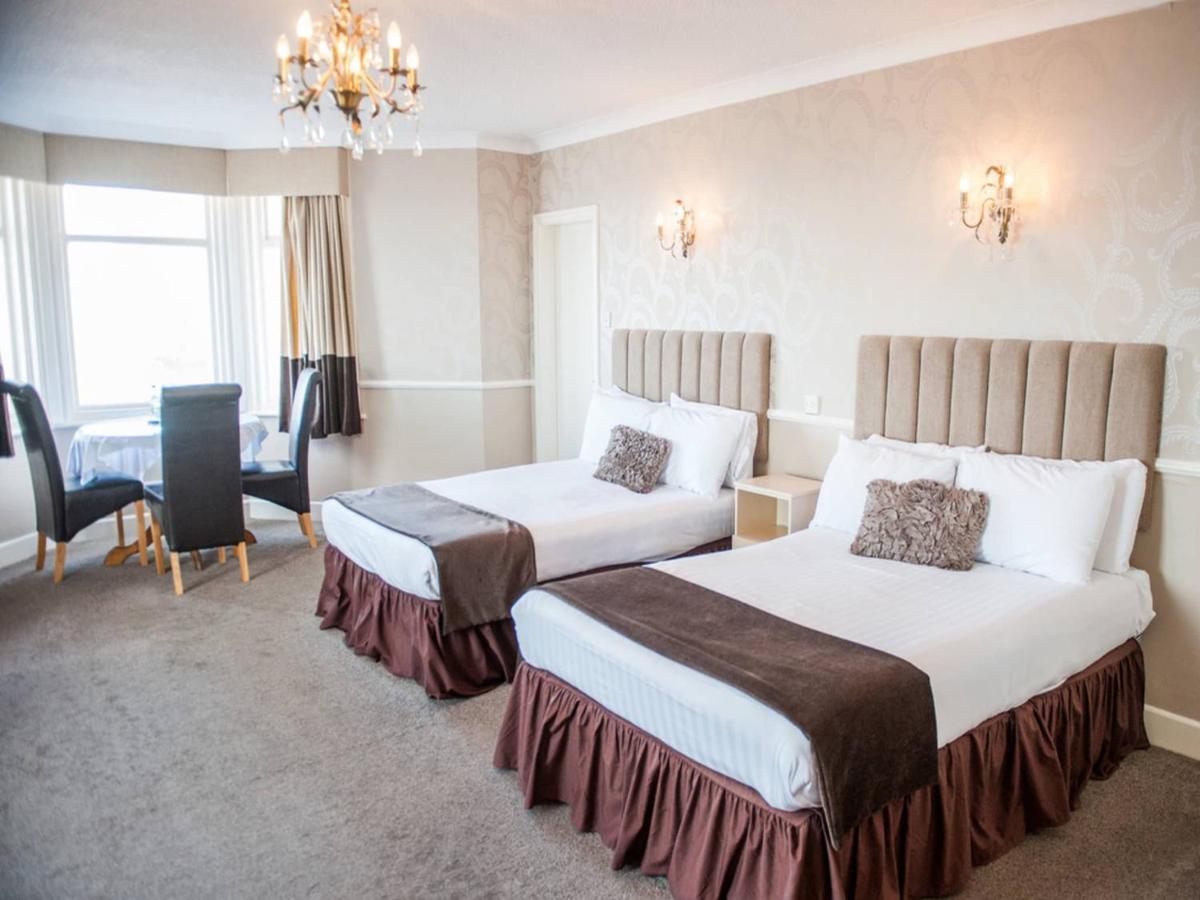 King Suite with Sea View