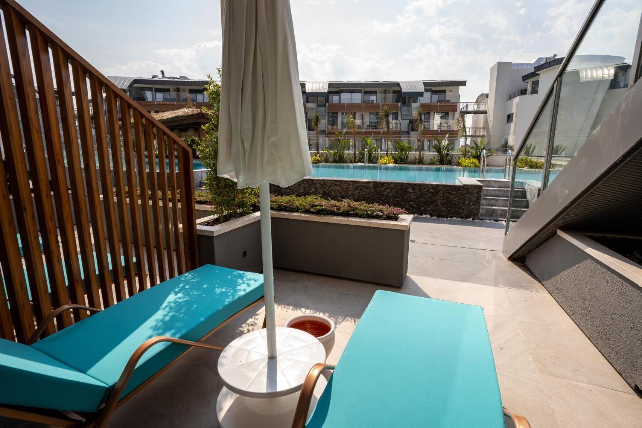 Standard Zimmer mit direktem Zugang zum Pool
