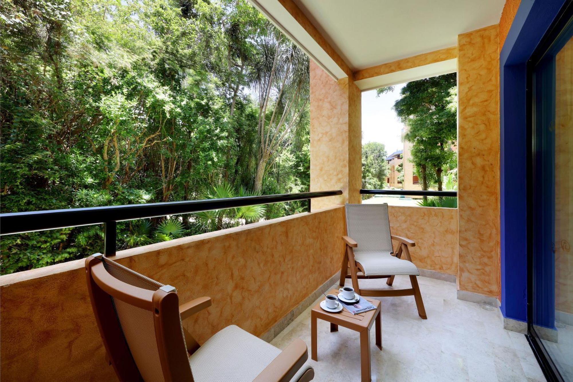 Deluxe Garden View
