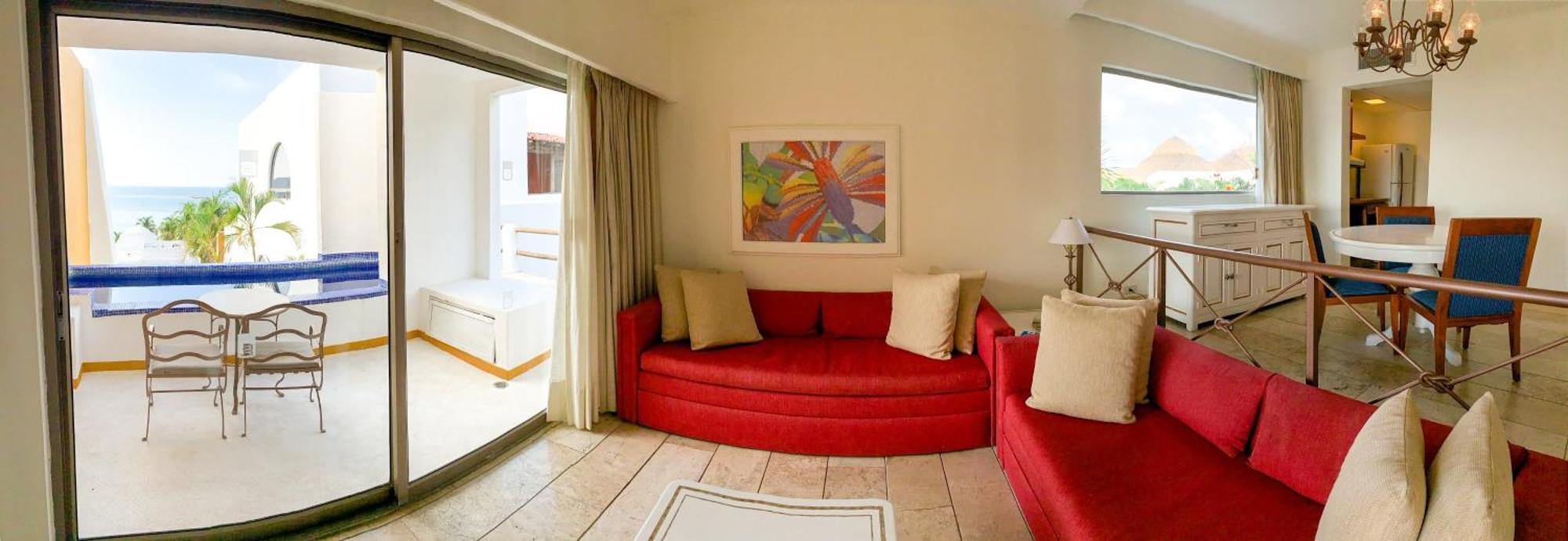 Suite King with Pool
