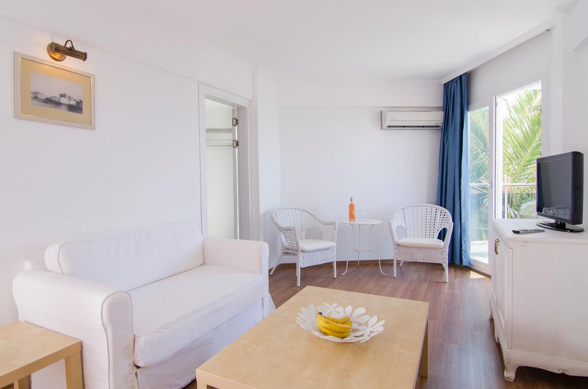 Suite with Sea View