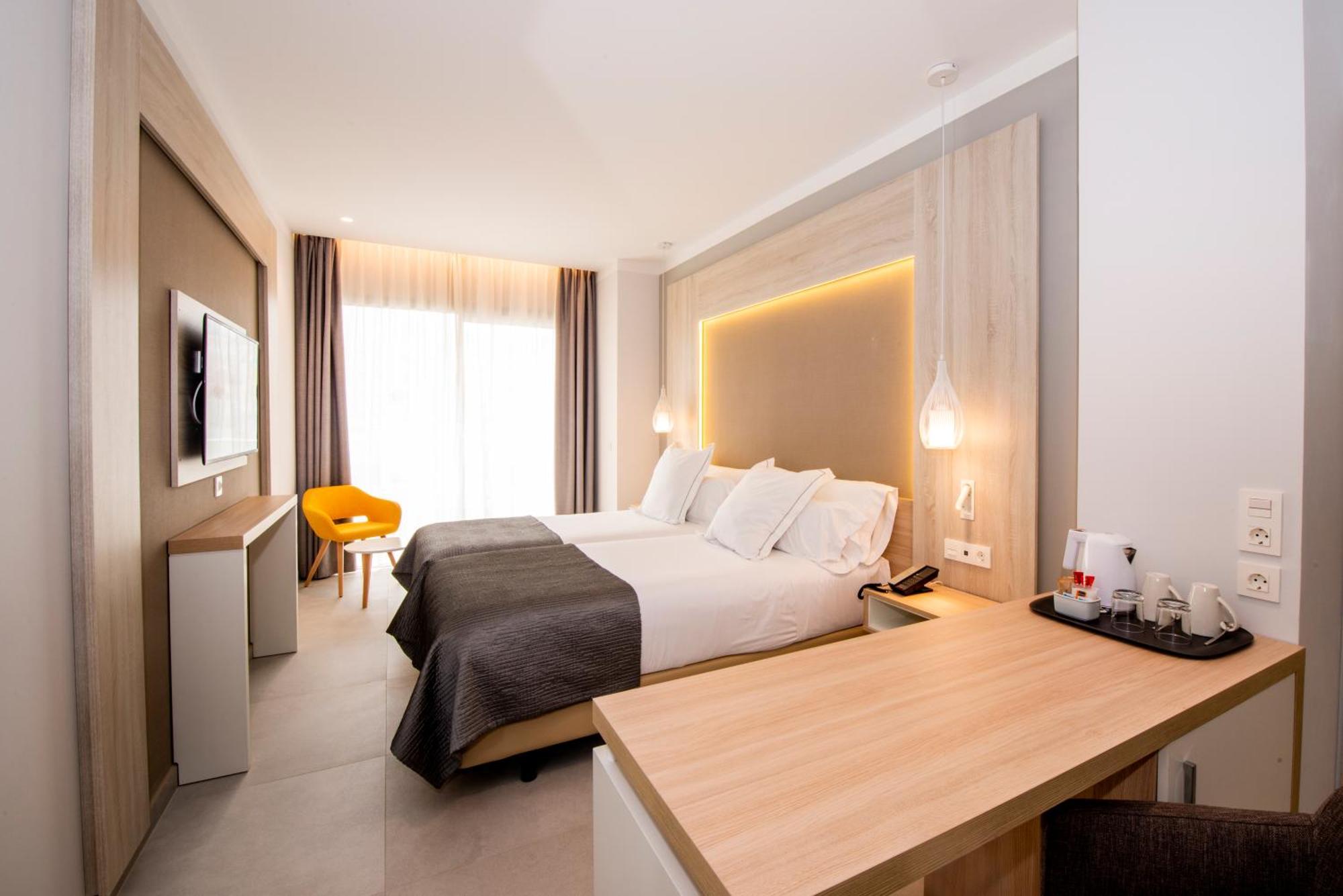 Superior Single Room