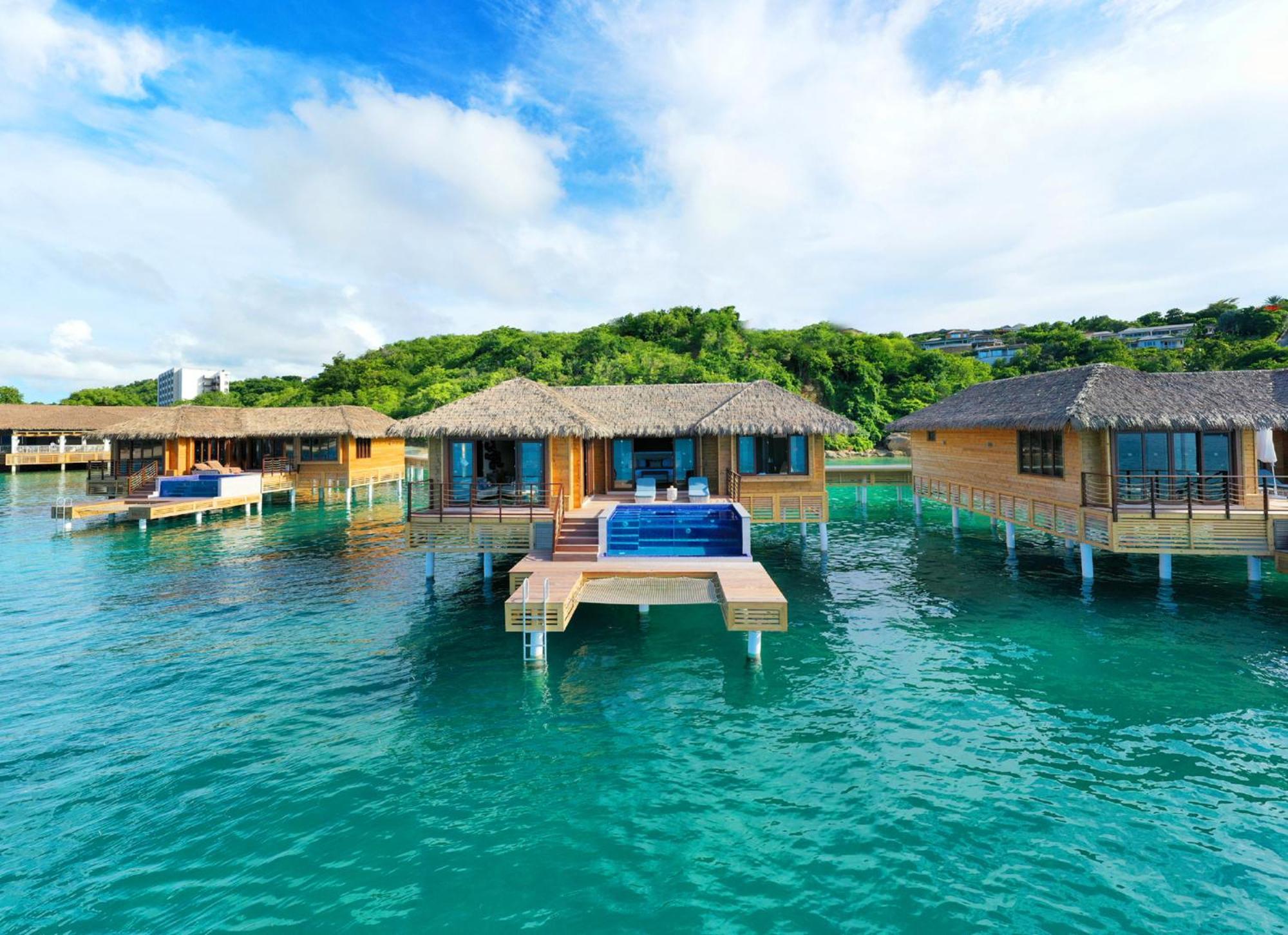Chairman Overwater Bungalows Diamond Club