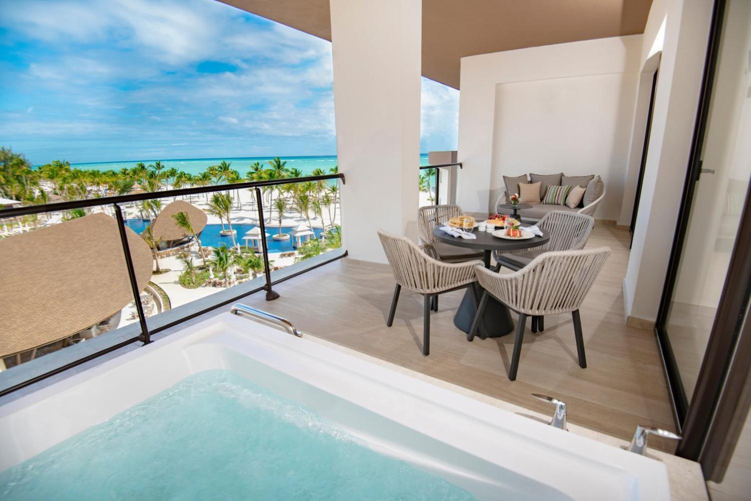 One-Bedroom Club Master Suite Ocean View