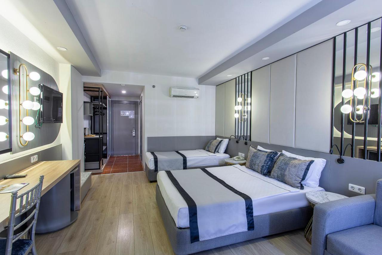 Large Double or Twin Room