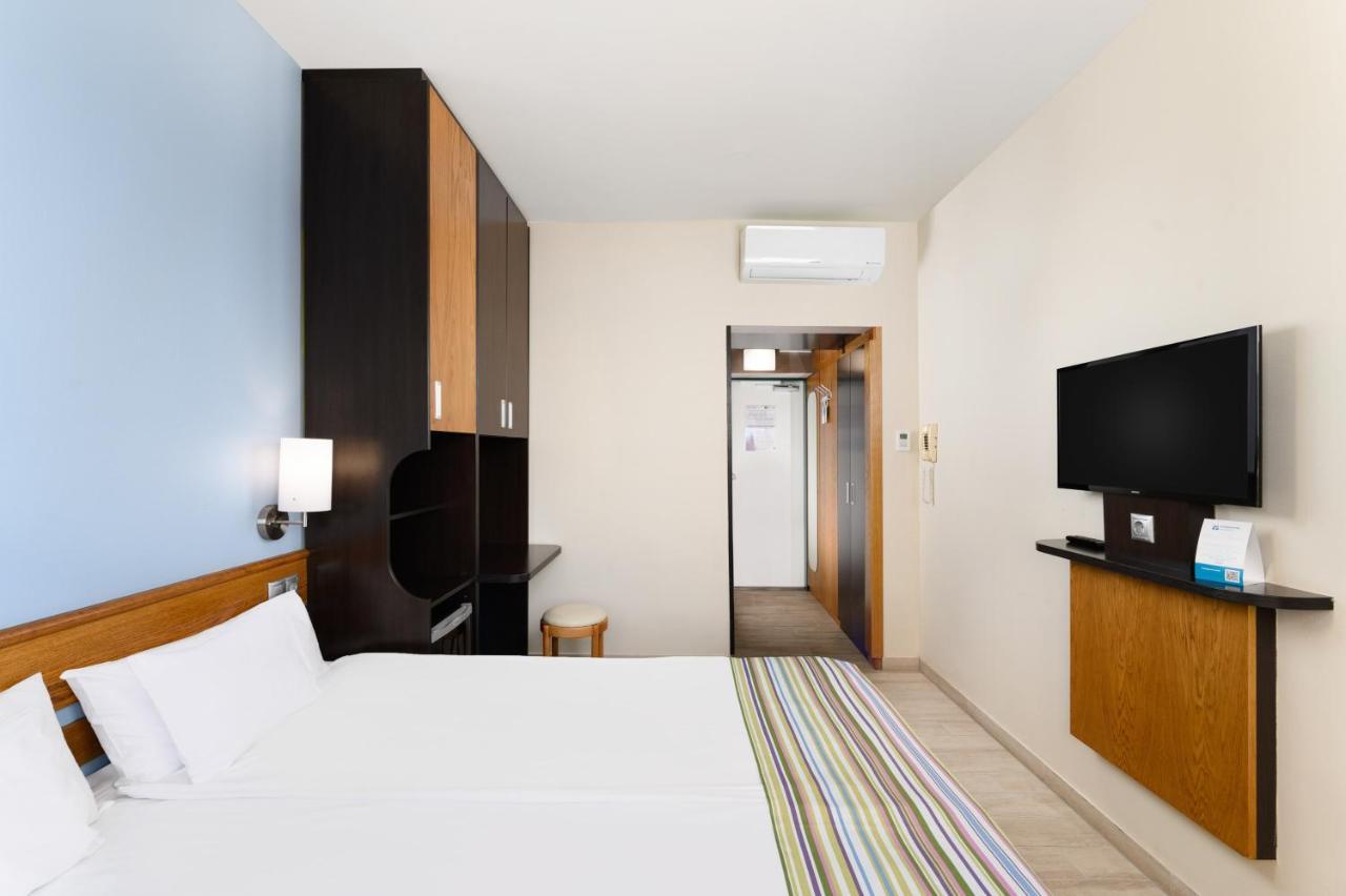 Superior Double or Twin Room,1248130105:JPEG
