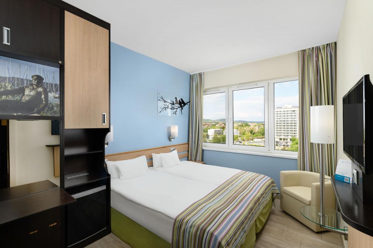 Superior Triple Room,1248115528:JPEG