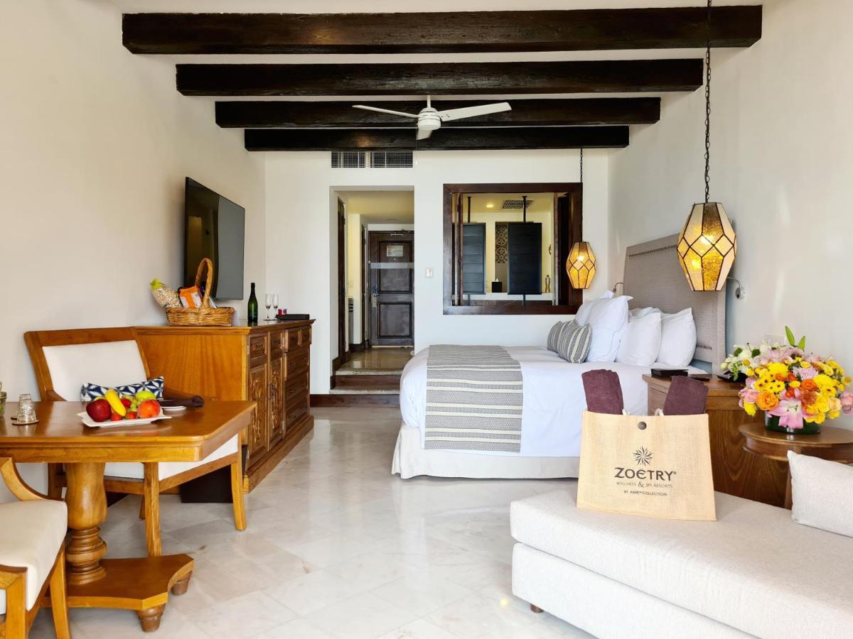 Junior Suite Ocean View King