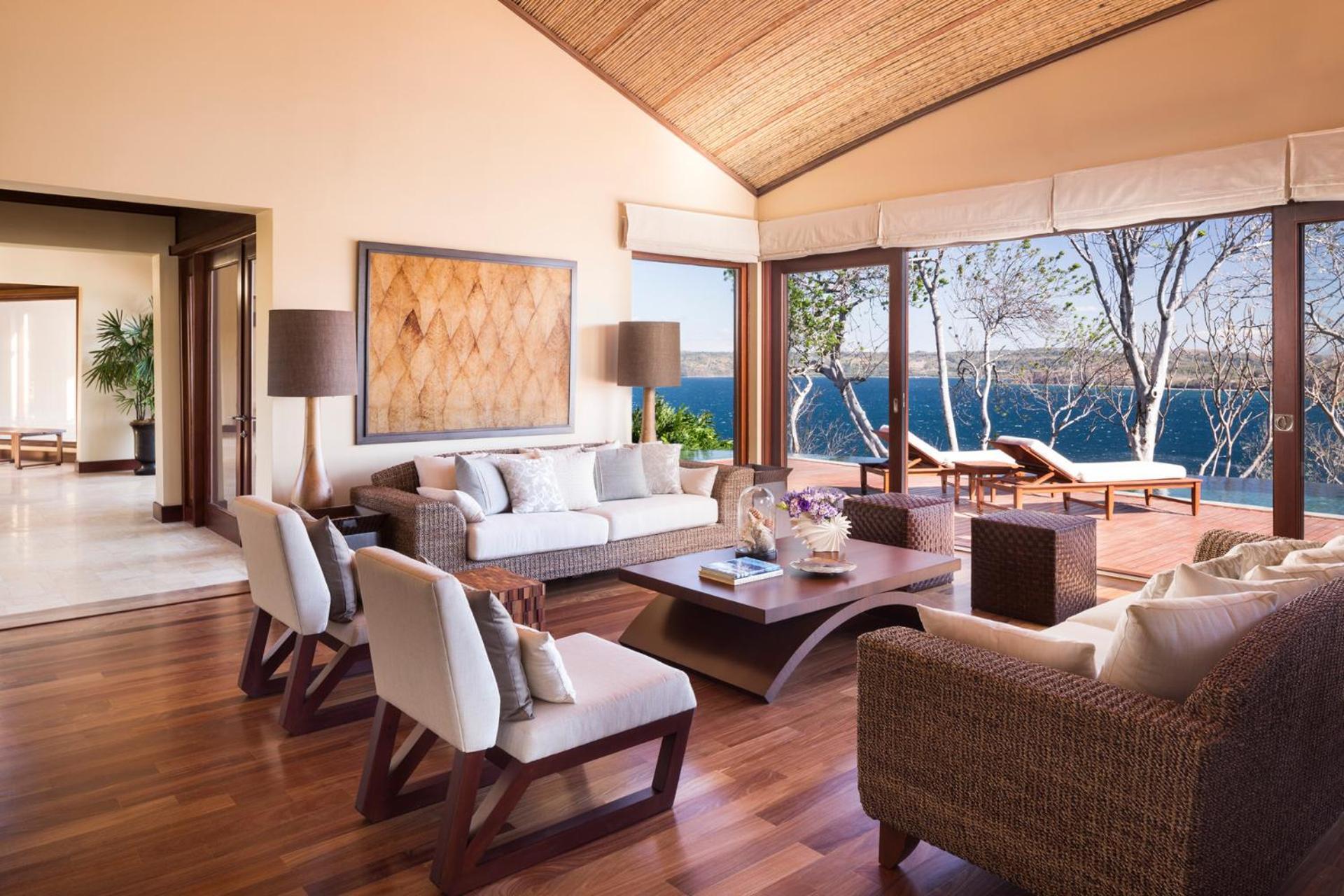 Casa Del Mar Residence