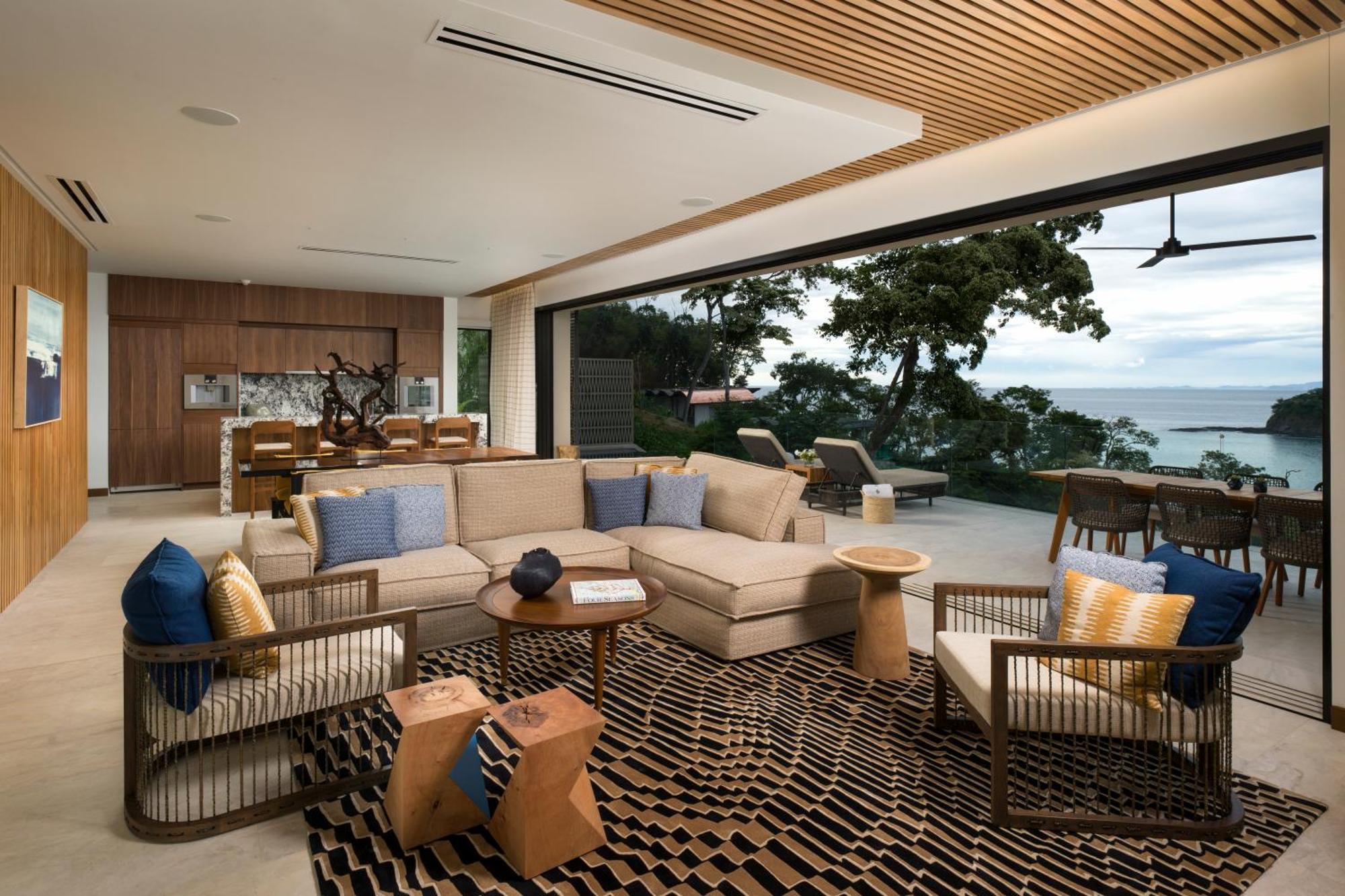 Four-Bedroom Villa At Prieta Bay