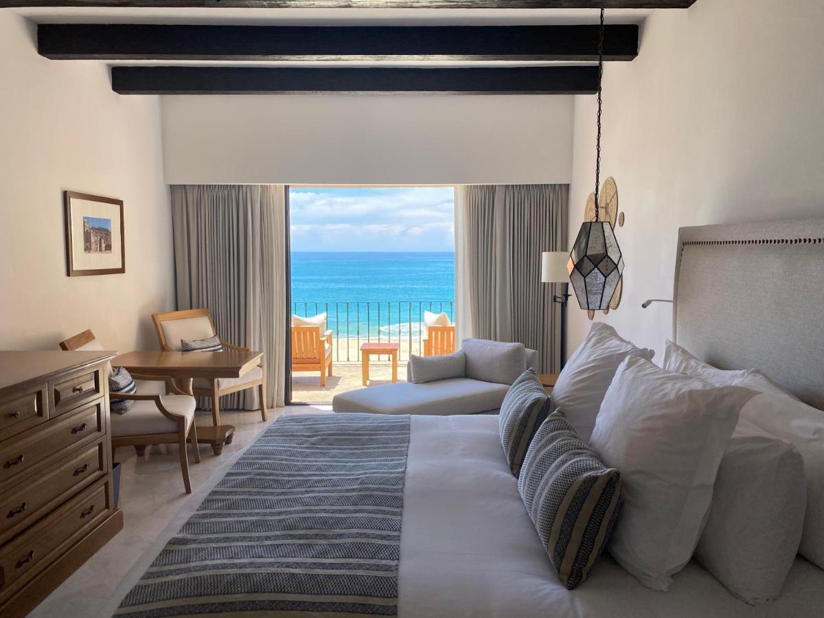 Junior Suite Ocean Front King