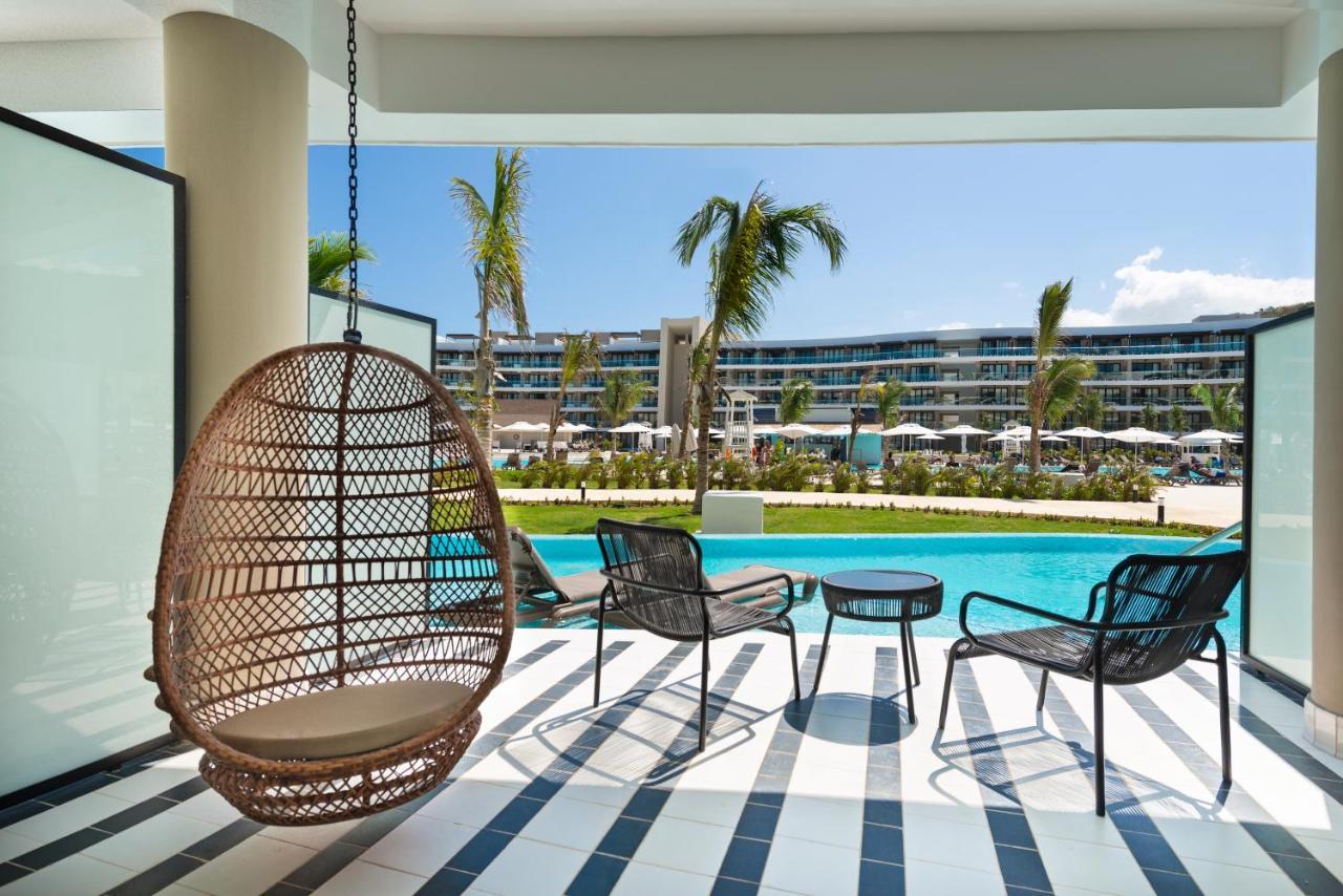 Swim Up Junior Suite,1300008493:JPEG