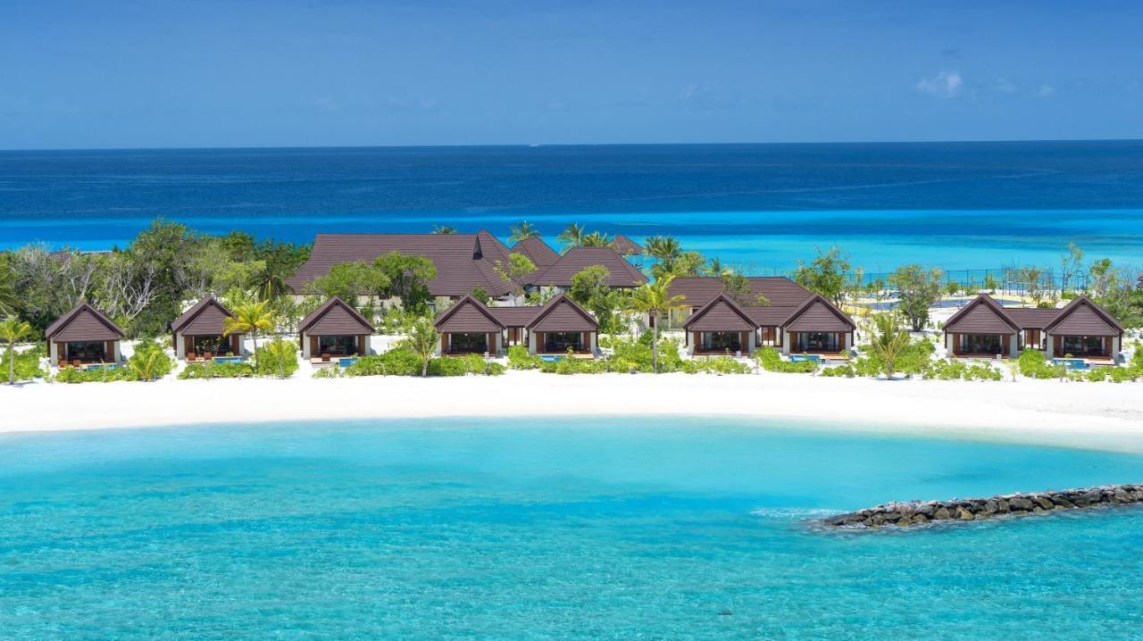 2 Bedroom Beach Villa Pool