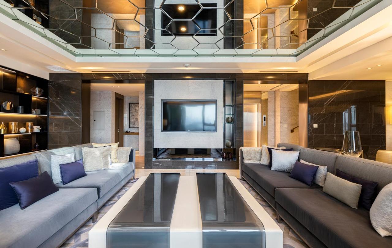 Royal Suite F&B