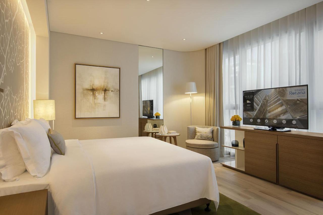 Creek View One Bedroom Suite F&B