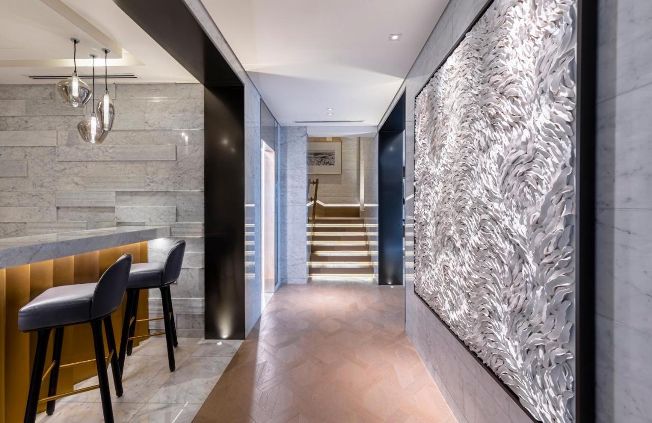 Royal Suite F&B