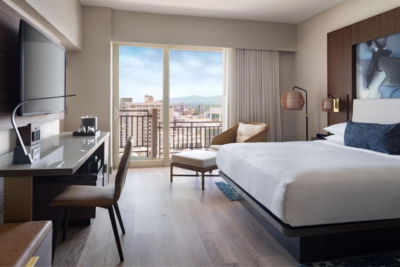 Ocean View Room King Bed Balcony Tower,1347442724:JPEG