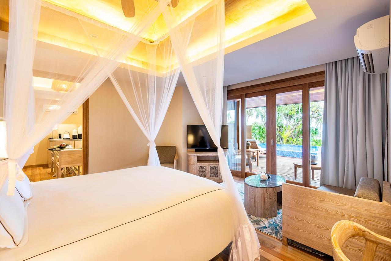 Beach Residence - Complimentary Floating Breakfast (once per stay) for book dates, 10th FEB 2026 onwards, and stay dates 11 April to 30 September 2026