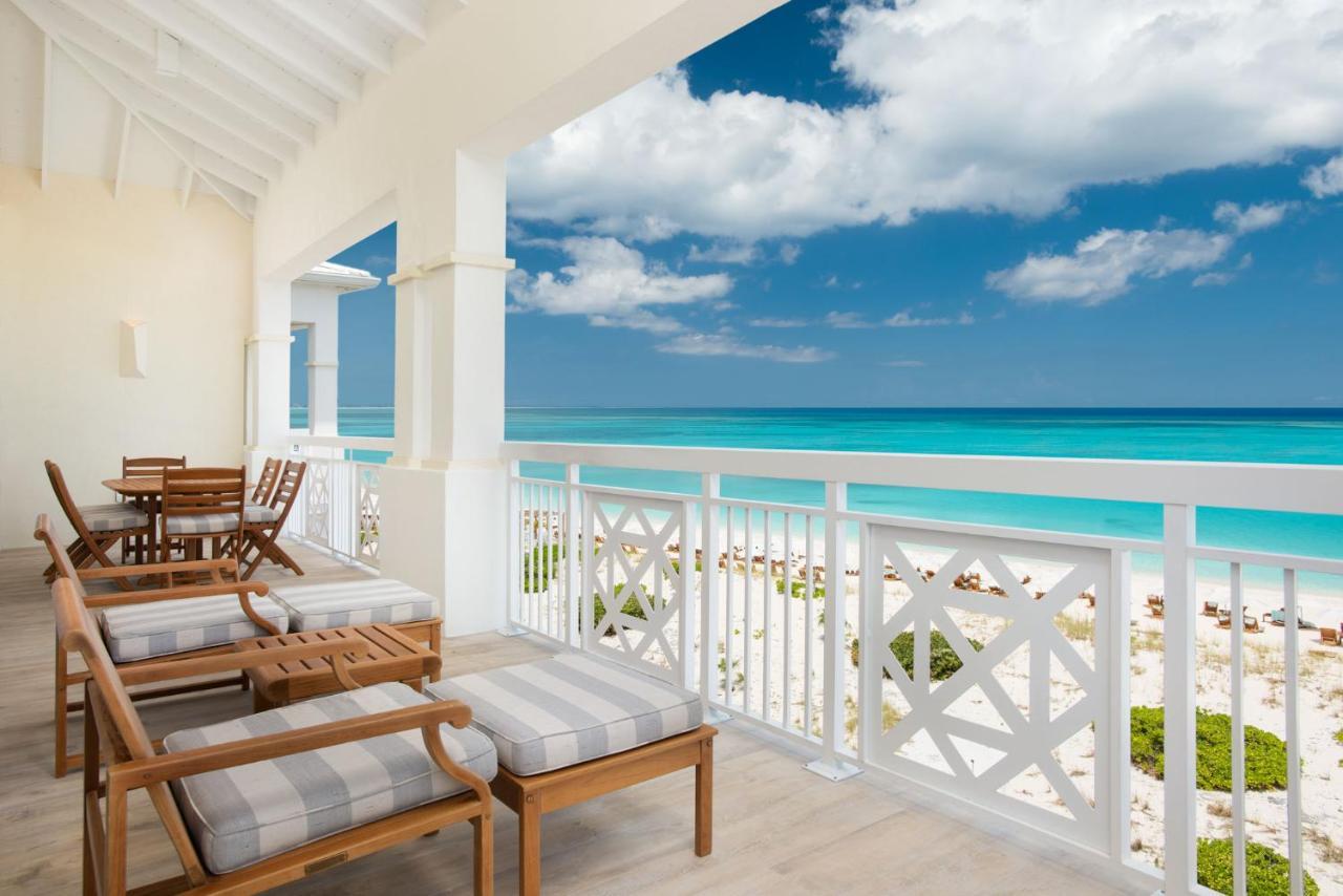 Deluxe Two Bedroom Oceanfront Suite