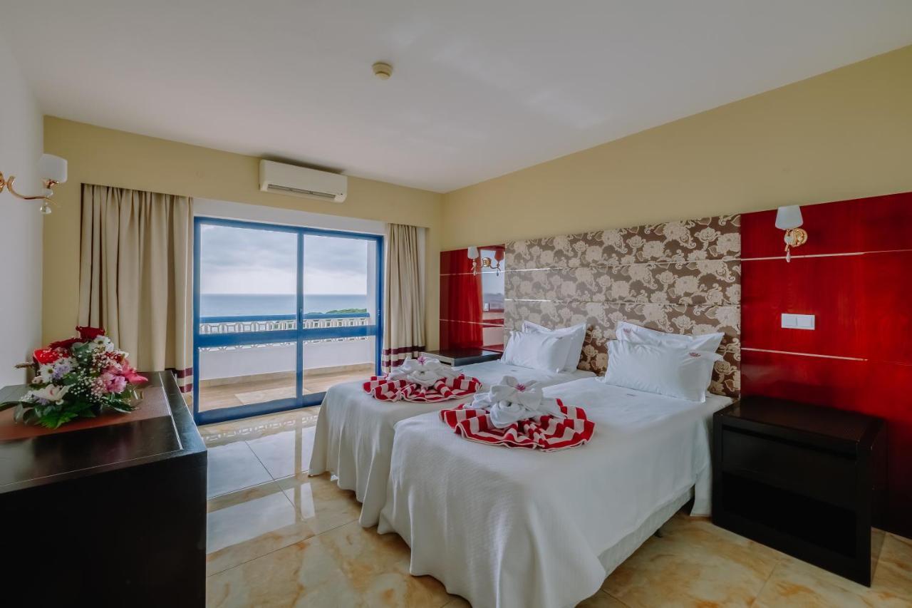 Deluxe One-Bedroom Apartment All Inclusive Signature,1419983781:JPEG