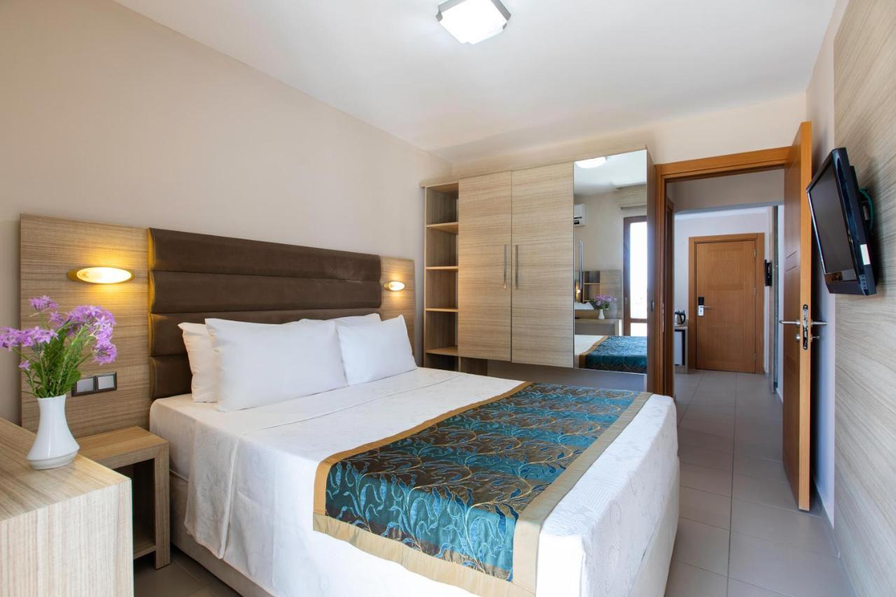 Standard Double Room,1420734096:JPEG