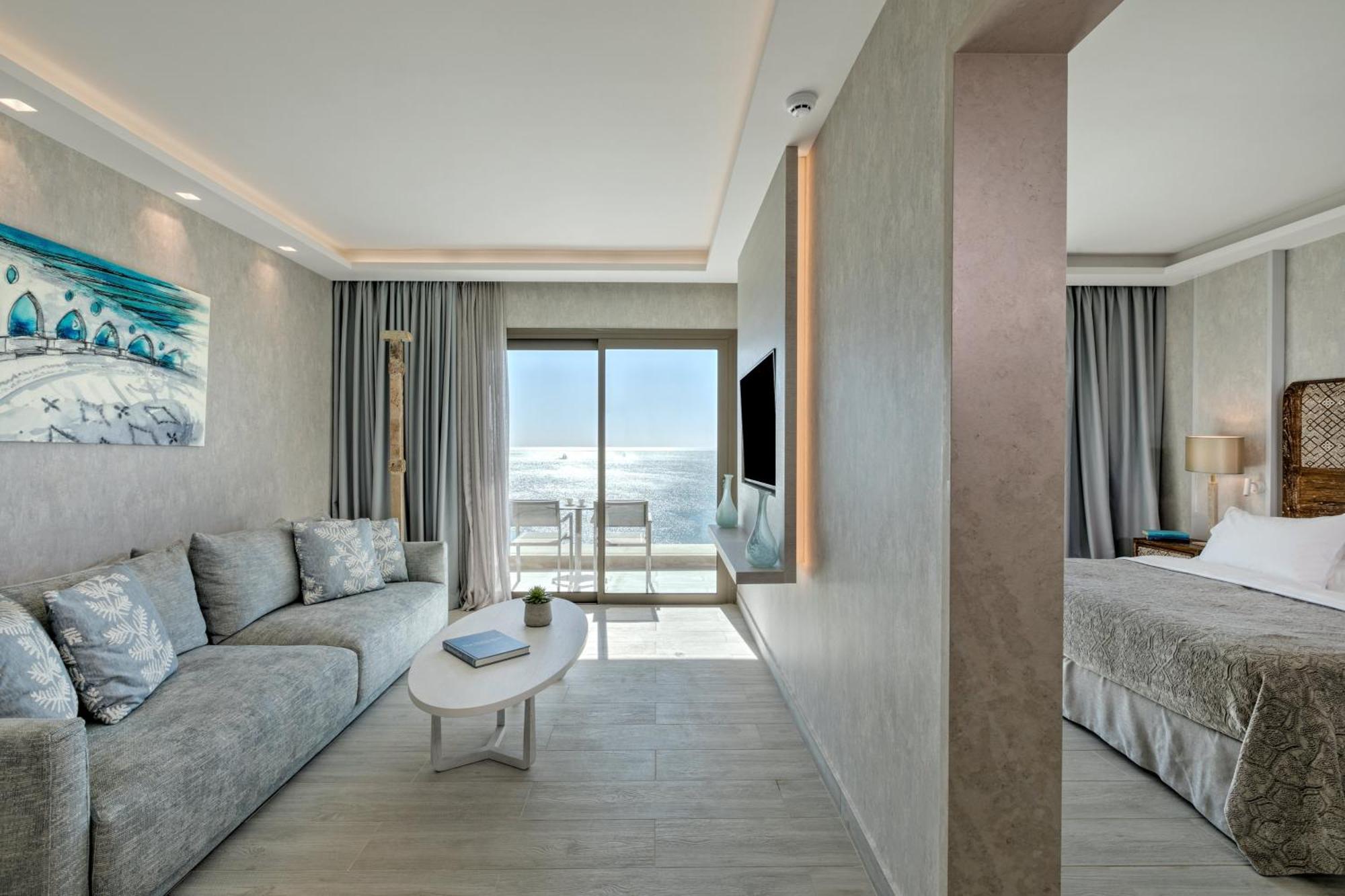 Sea View Executive Suite,1432099654:JPEG