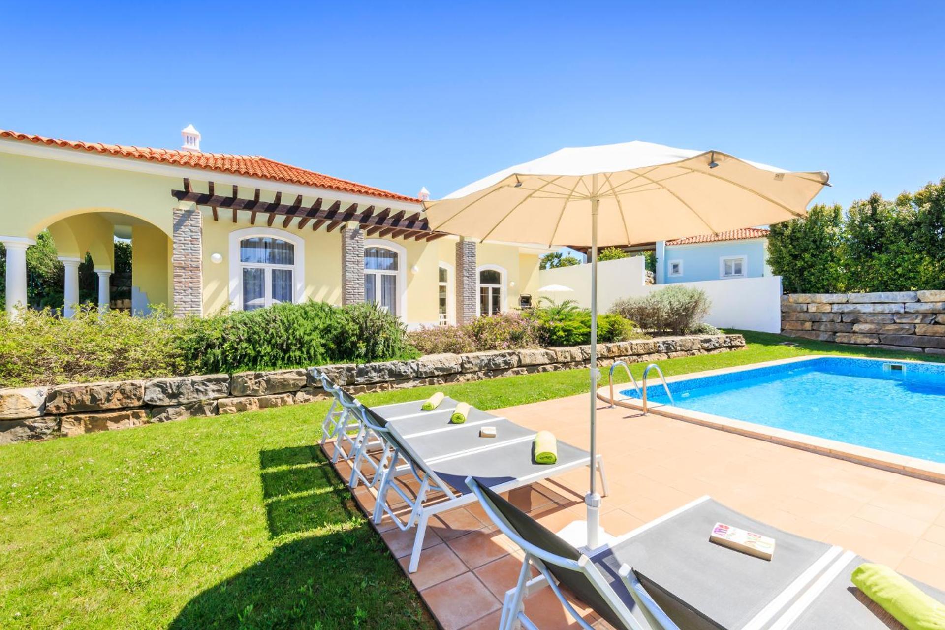 Four-Bedroom Villa Private Pool