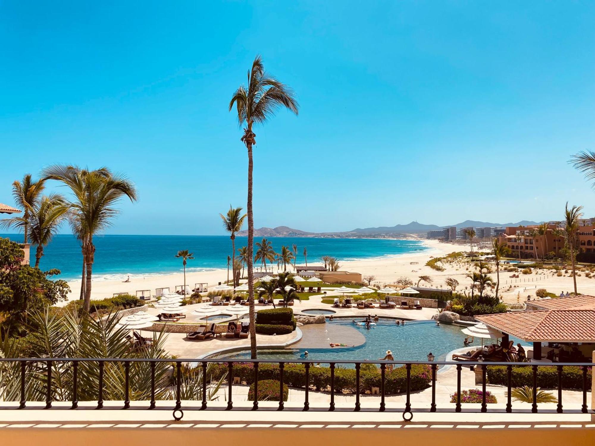 Junior Suite Ocean View King