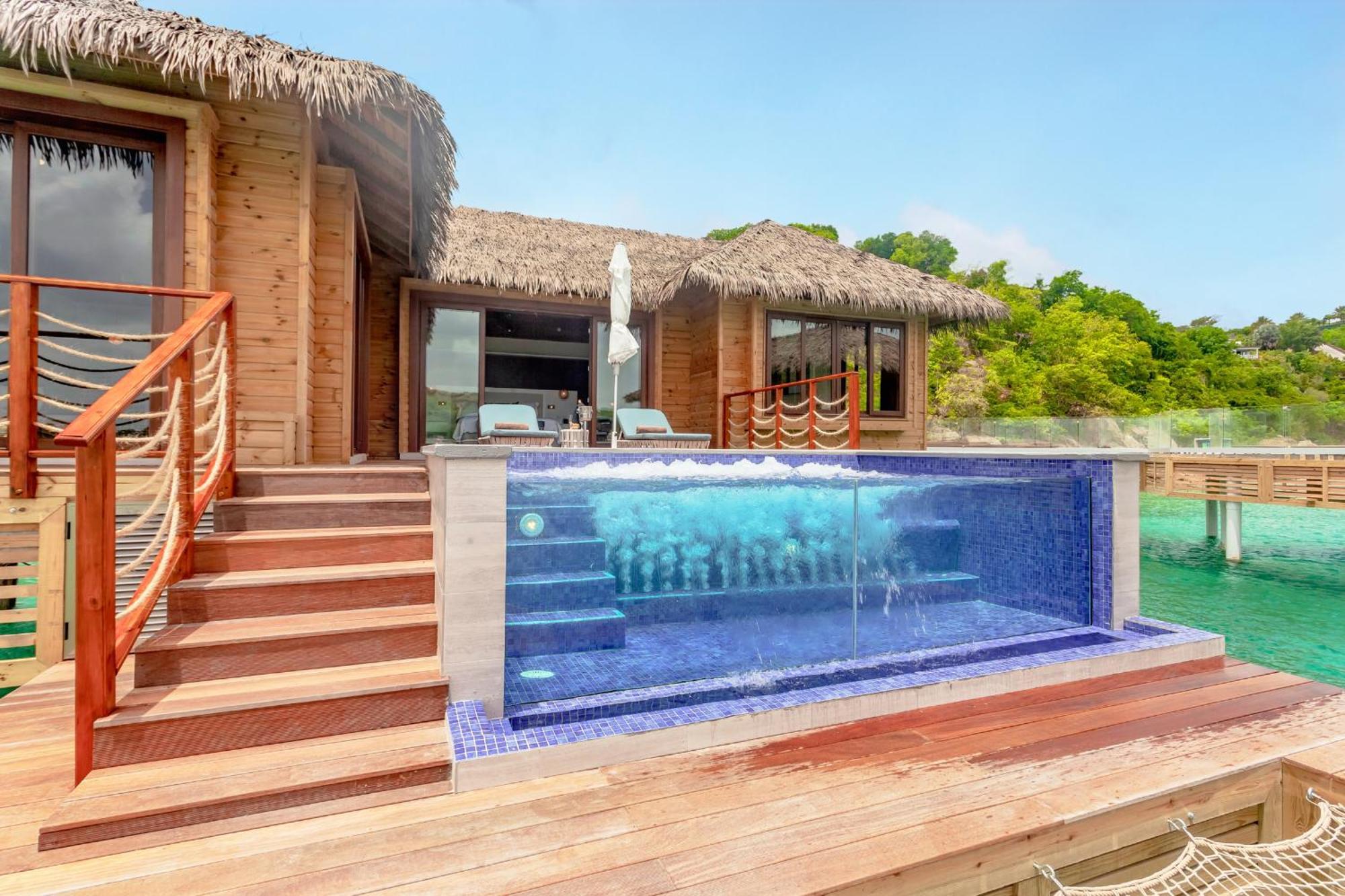 Chairman Overwater Bungalows Diamond Club