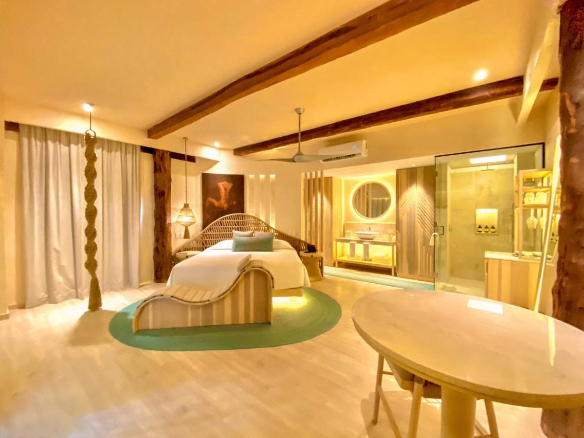 Suite Private Pool