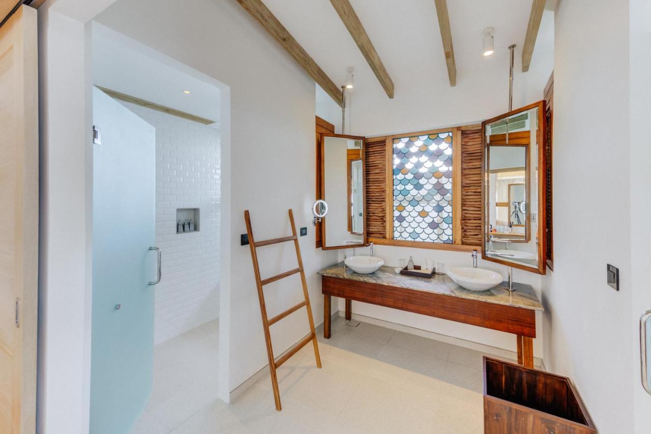Water Bungalow domestic transfers 1 up to 2 guests stays valid to 31 Oct 2027 Spa