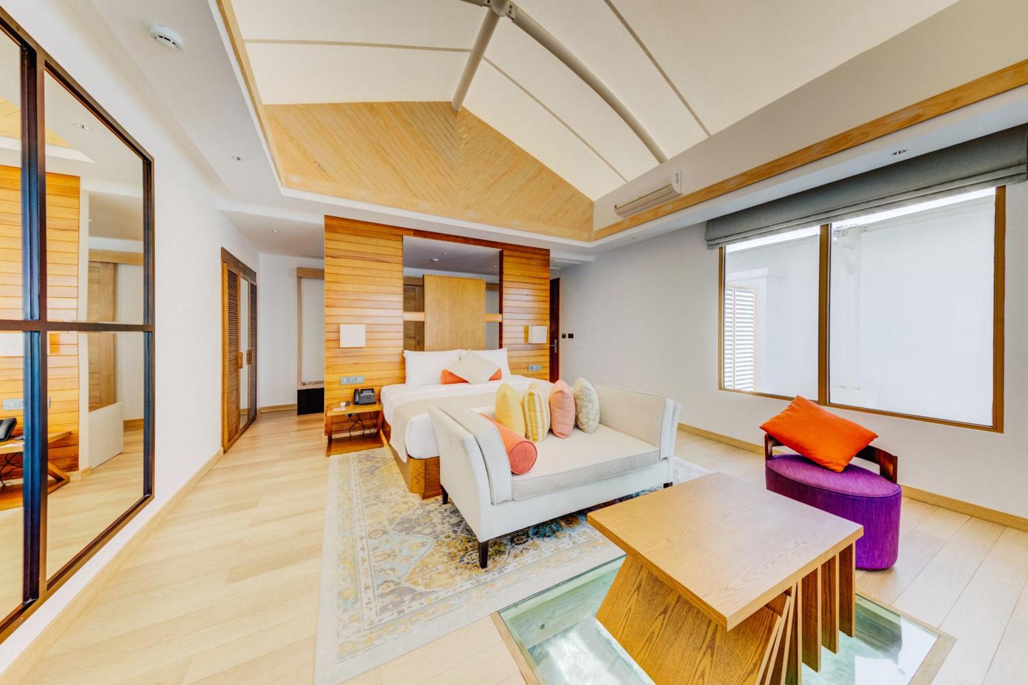 Sunset Water Bungalow - FREE return domestic flight transfers for stays of 7+ nights, or 50% off domestic flight transfers for stays less than 7 nights (max 2 guests) Book: 24 Feb–31 Oct 2026 