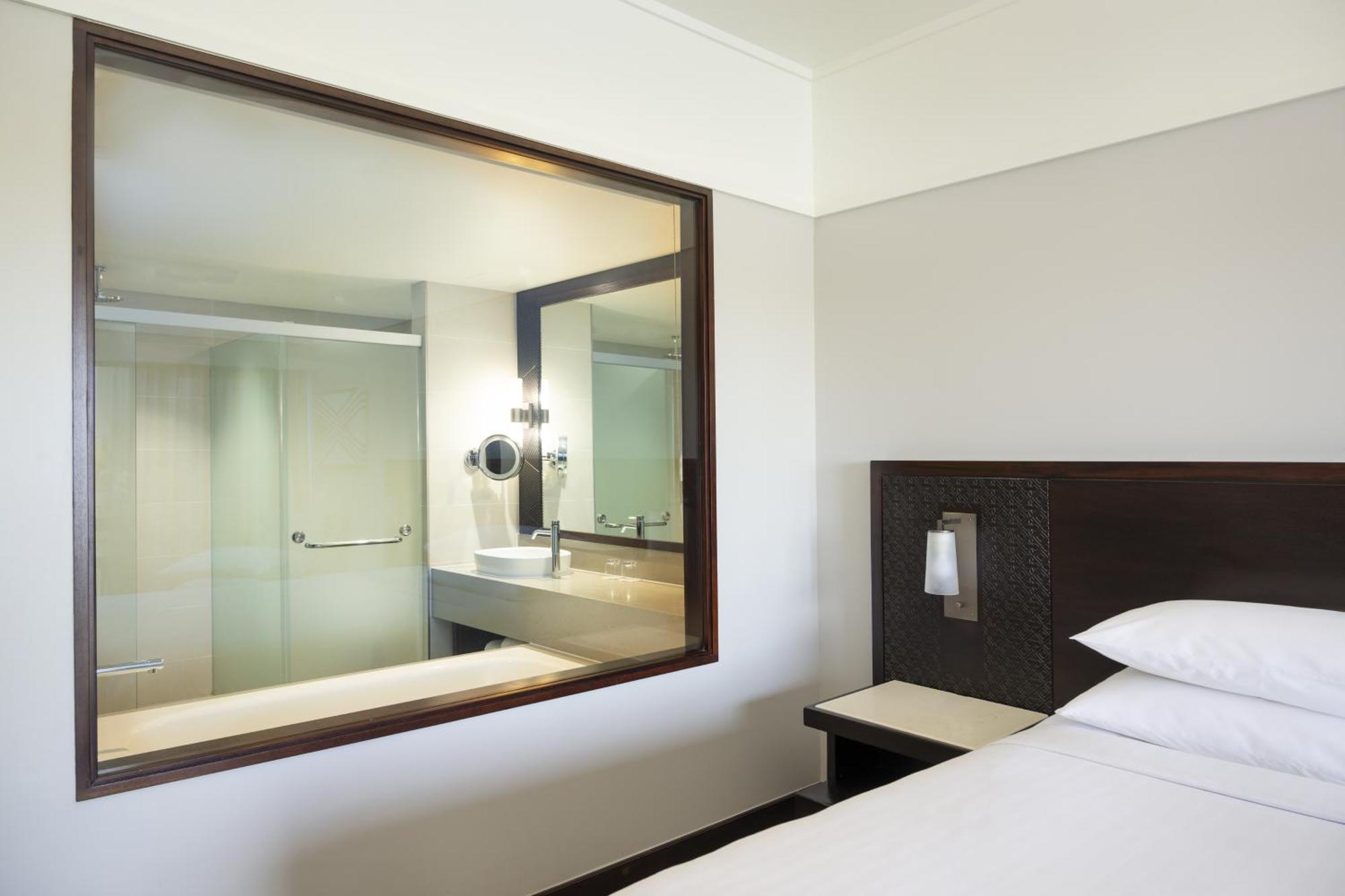 Guest room 2 Doubles Lagoon View
