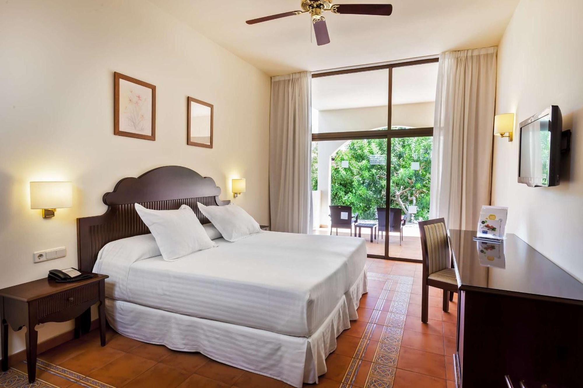 Double Room,1527803830:JPEG